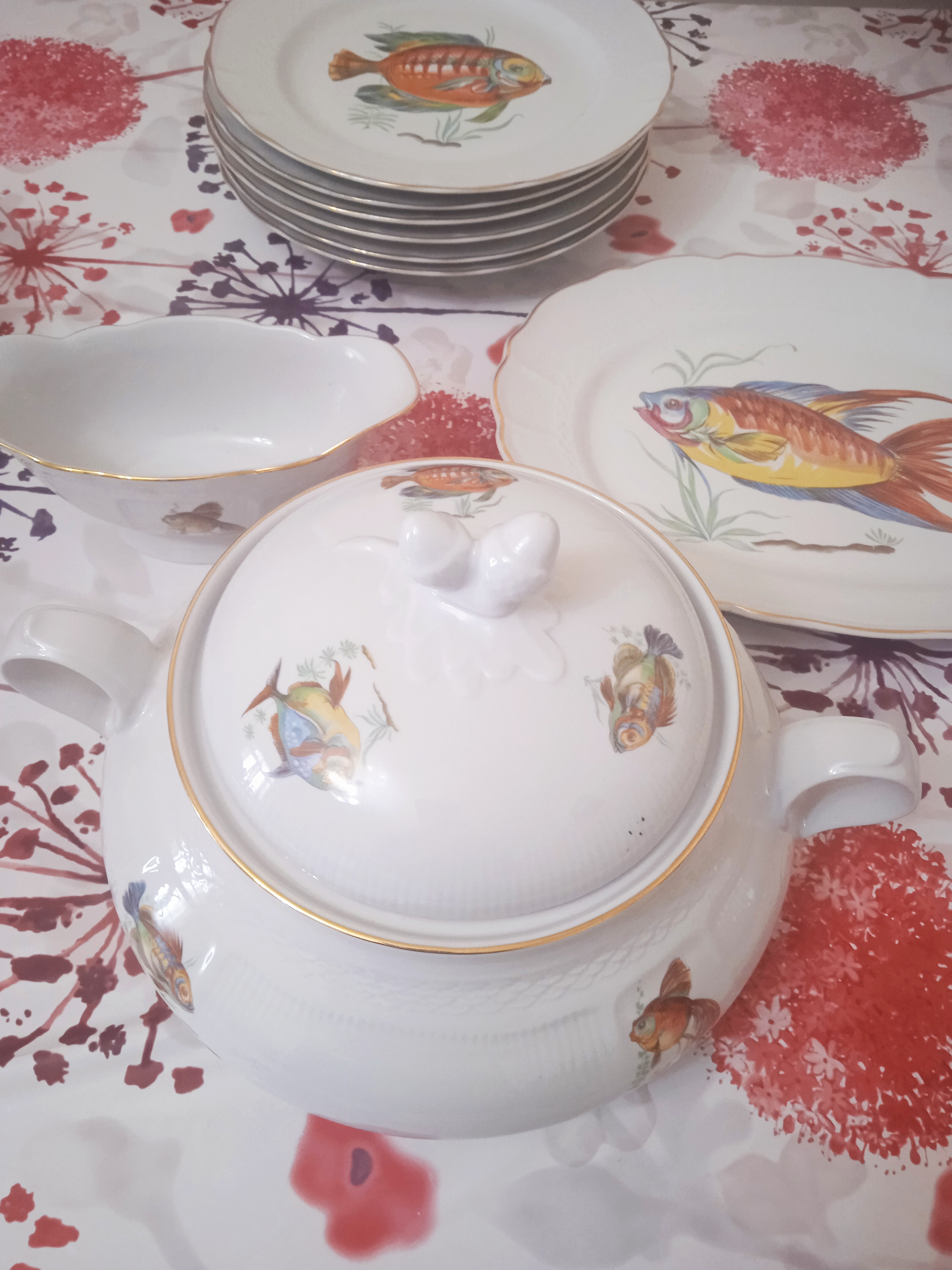 Megrine&nbsp;Megrine&nbsp;Meubles de cuisine et salle de bain&nbsp;Accessoires de Cuisine&nbsp;Bonne occasion 2 services de table et de poisson