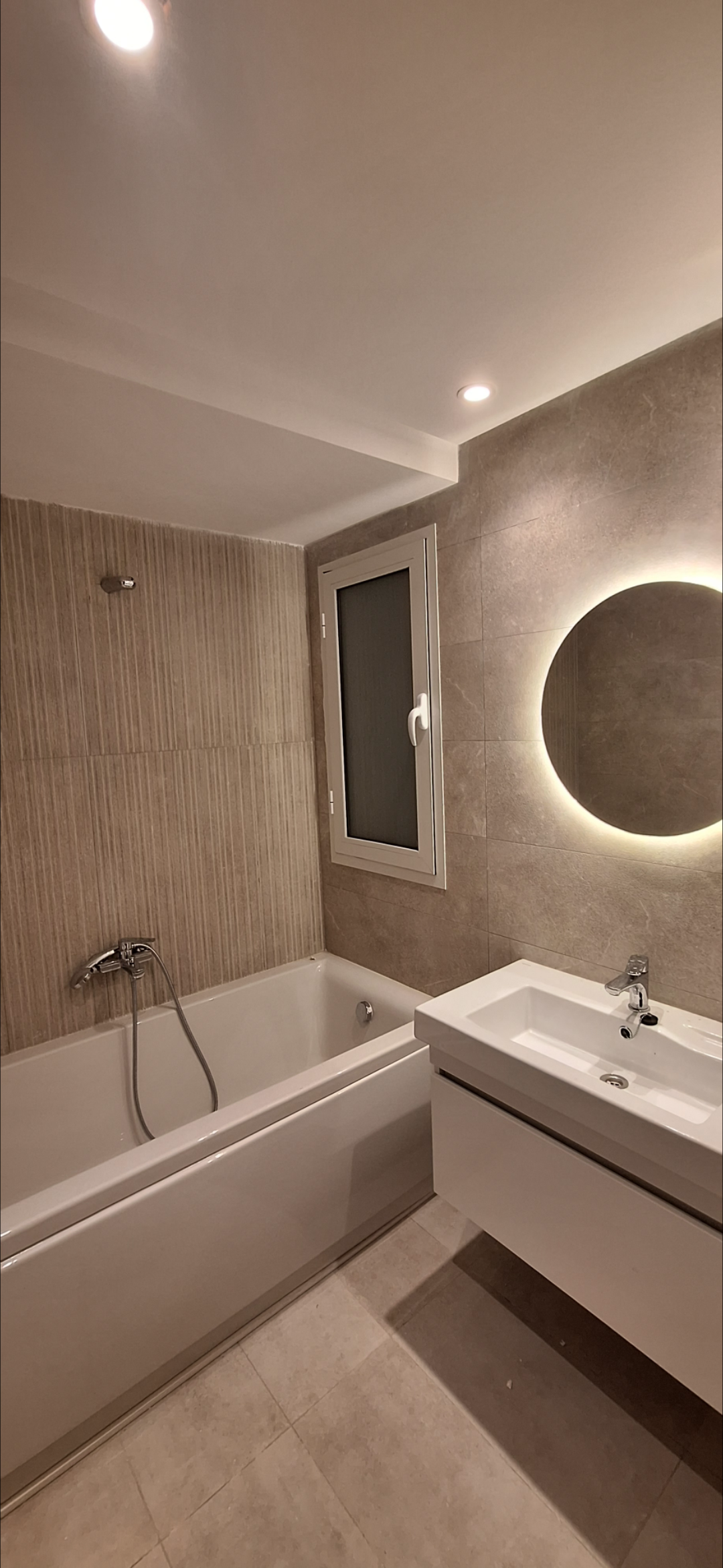 Raoued&nbsp;Cite El Ghazala 1&nbsp;Location&nbsp;Appart. 3 pi�ces&nbsp;Appt s2 � cit� el ghazela jamais habit�