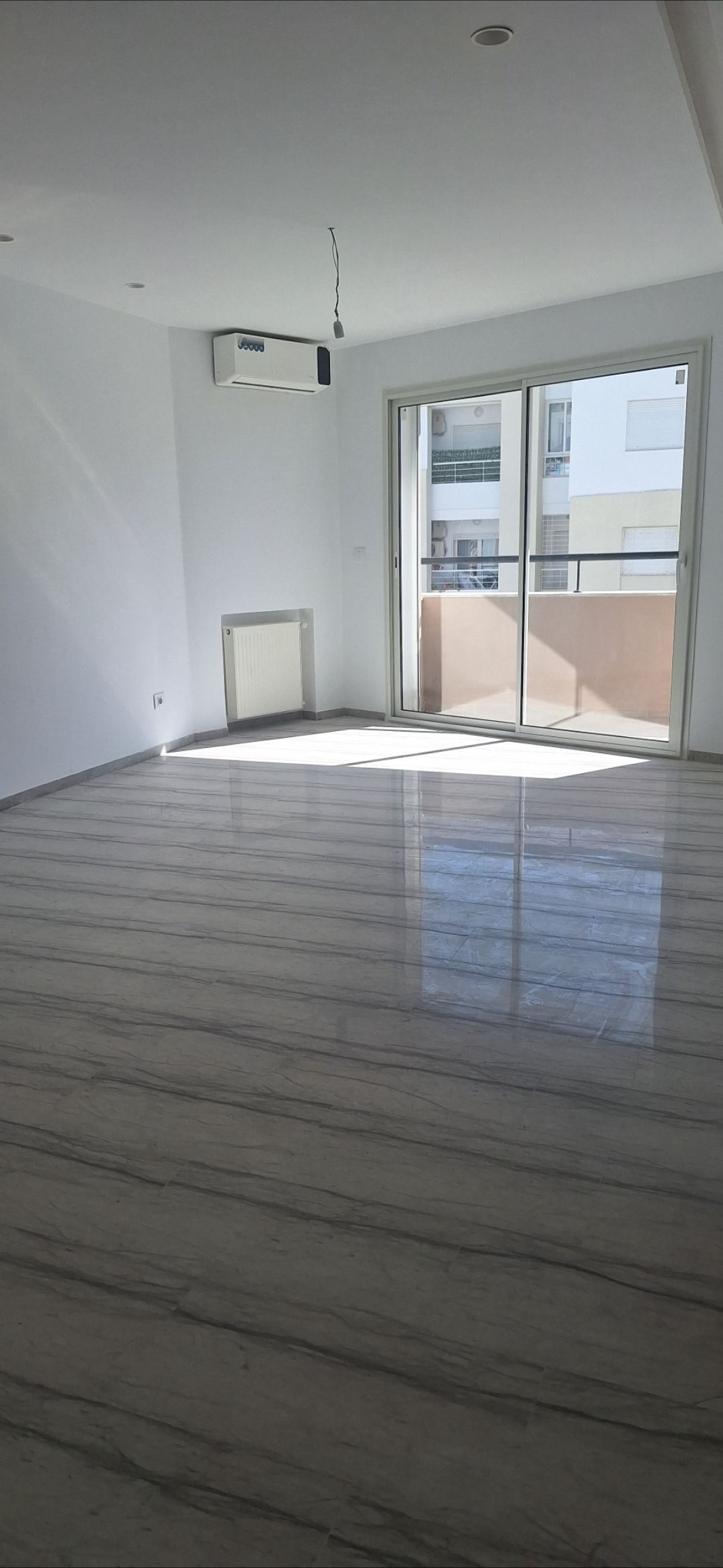 Raoued&nbsp;Cite El Ghazala 1&nbsp;Location&nbsp;Appart. 3 pi�ces&nbsp;Appt s2 � cit� el ghazela jamais habit�