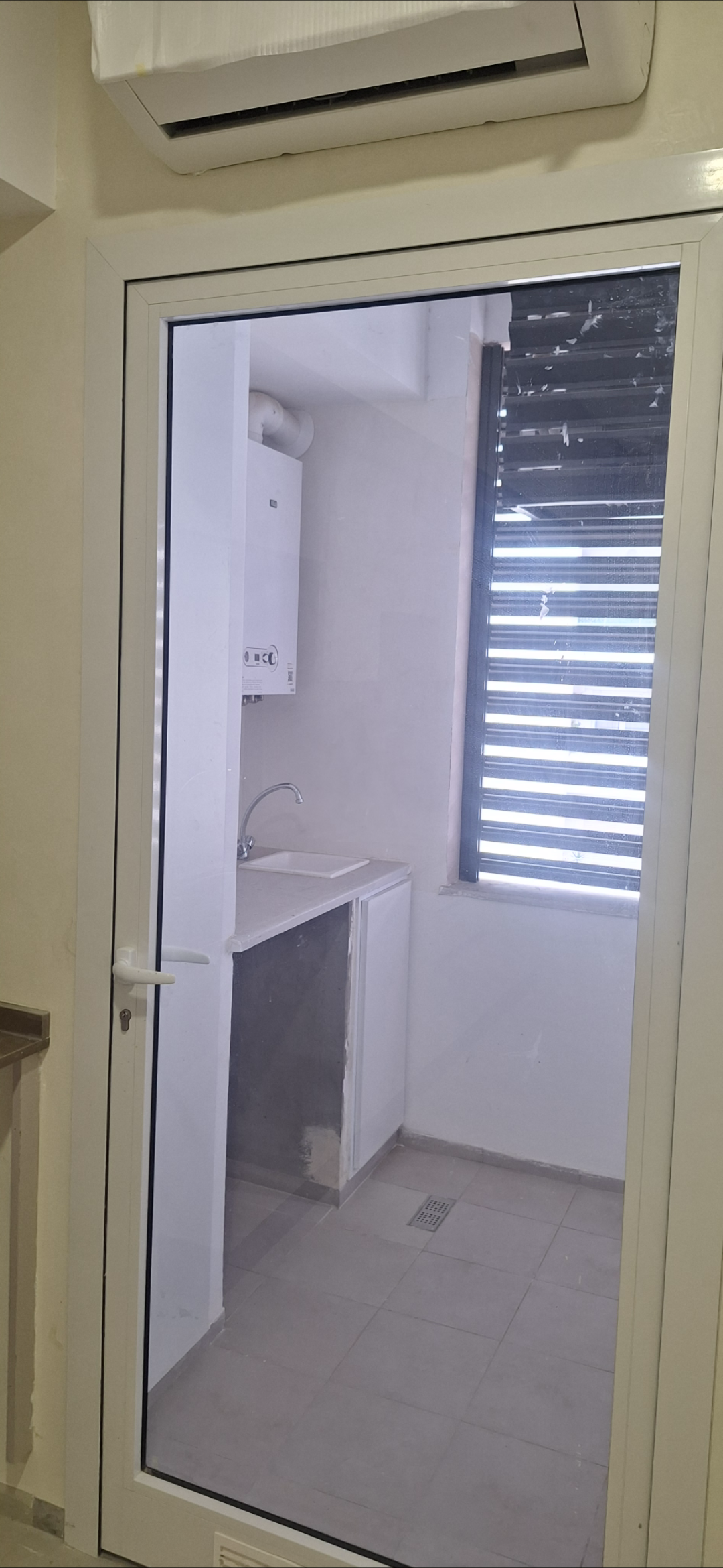 Raoued&nbsp;Cite El Ghazala 1&nbsp;Location&nbsp;Appart. 3 pi�ces&nbsp;Appt s2 � cit� el ghazela jamais habit�