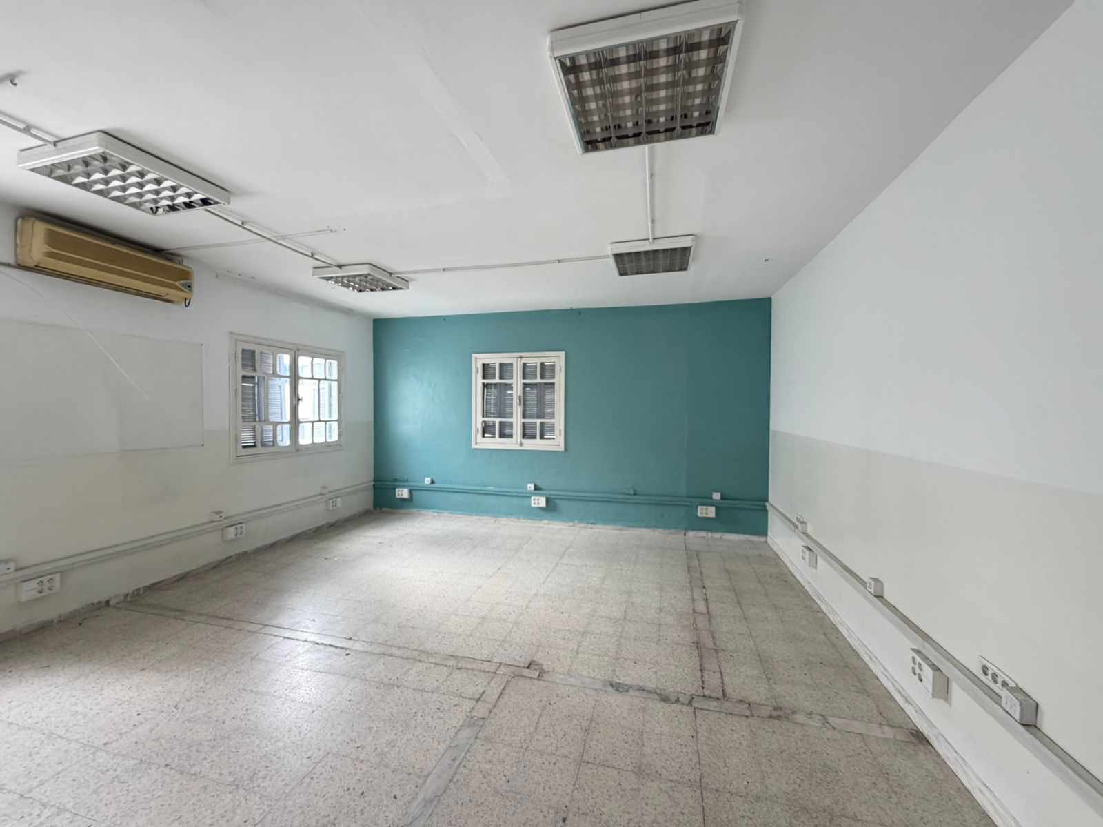 Bab Bhar&nbsp;Republique&nbsp;Location&nbsp;Autre&nbsp;Immeuble r3 � usage professionnel � lafayette