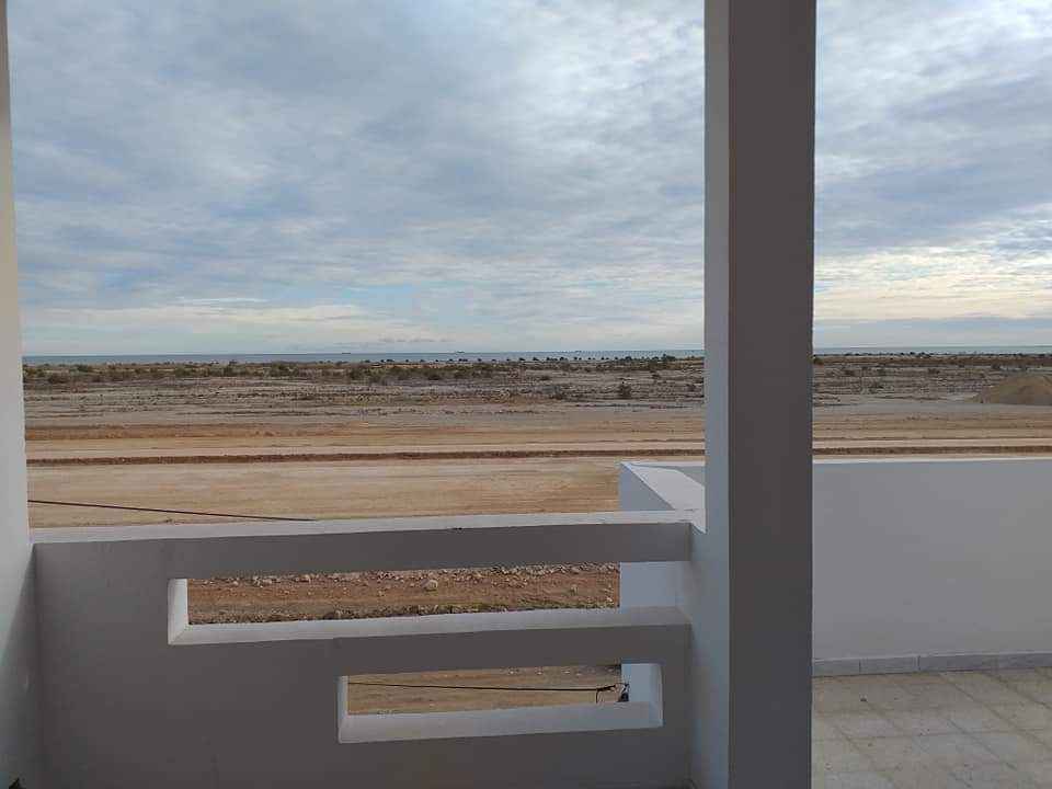 Sfax Ville&nbsp;Sfax&nbsp;Vente&nbsp;Appart. 5 pi�ces+&nbsp;Etage villa rte sidi mansour km 4