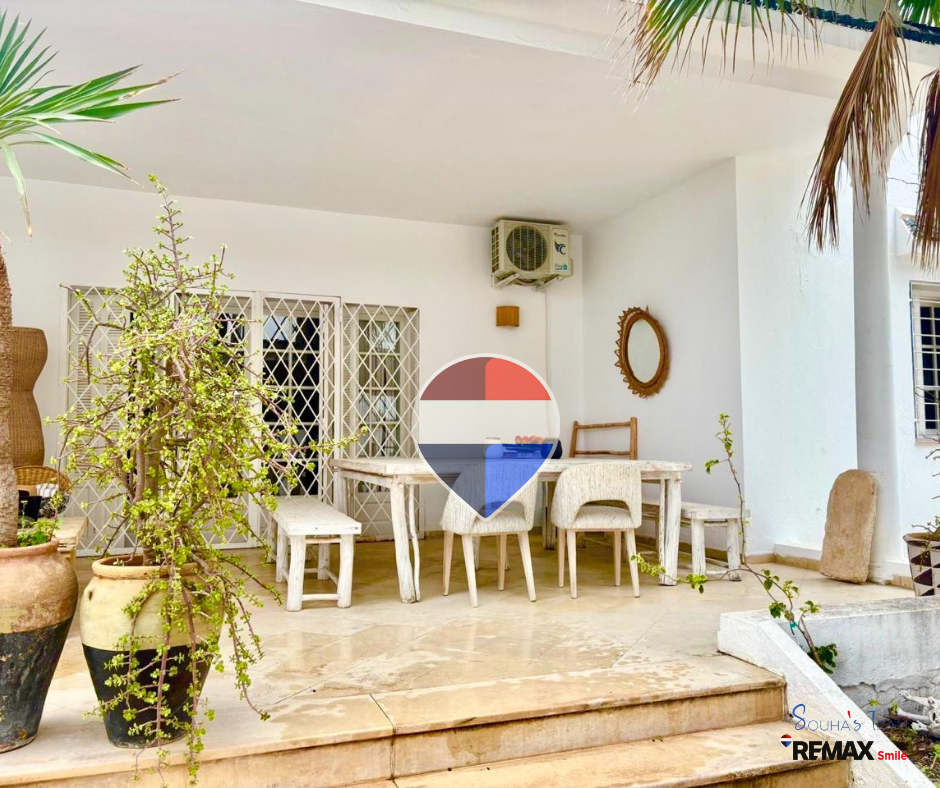 La Soukra&nbsp;Chotrana 2&nbsp;Location&nbsp;Maisons&nbsp;Villa vide � chotrana 2