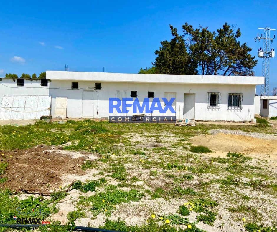 Soliman&nbsp;Soliman&nbsp;Bureaux & Commerces&nbsp;Surfaces&nbsp;Entrep�t neuf la zone industrielle de soliman