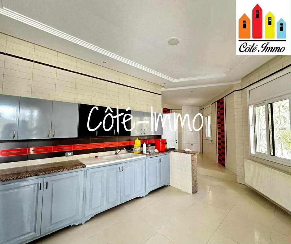 El Mourouj&nbsp;El Mourouj&nbsp;Location&nbsp;Appart. 3 pi�ces&nbsp;Un �tage de villa s3 tres spacieux � mourouj 3