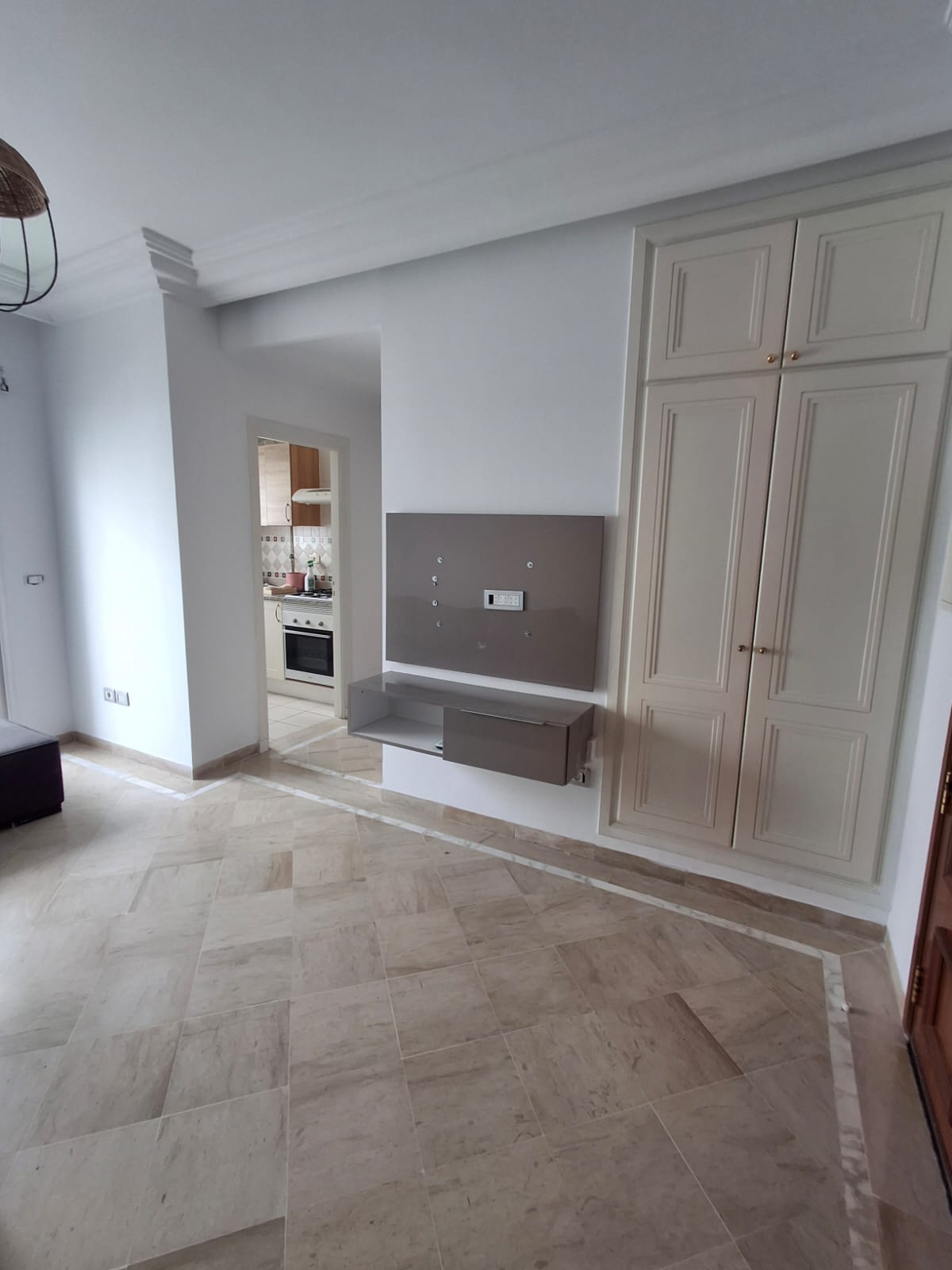 La Marsa&nbsp;Berge Du Lac&nbsp;Location&nbsp;Appart. 1 pi�ce&nbsp;Appartement s1 au berge du lac 1 rue lac loch ness