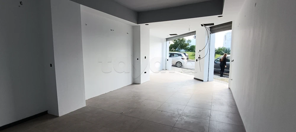 Ariana Ville&nbsp;El Menzah 7&nbsp;Location&nbsp;Surfaces&nbsp;Local commercial menzah 7