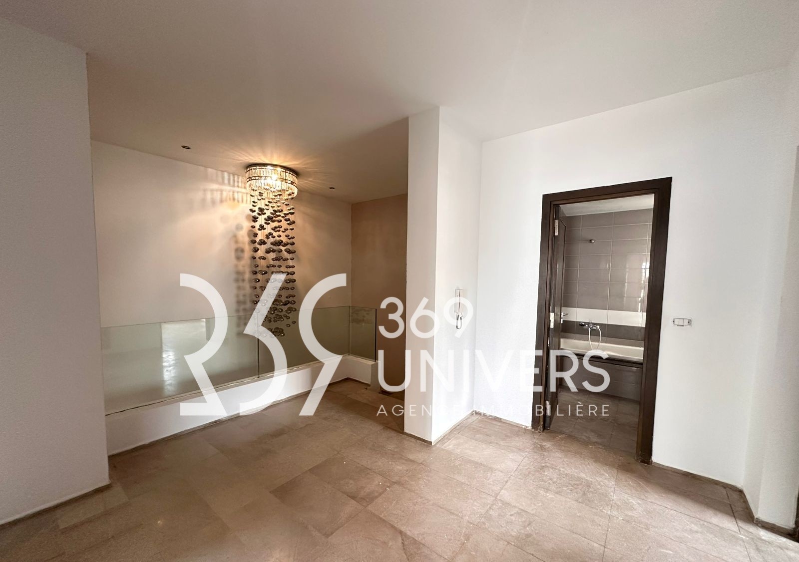 La Marsa&nbsp;Cite El Khalil&nbsp;Location&nbsp;Duplex&nbsp;Duplex avec terrasse � la marsa ref rd075