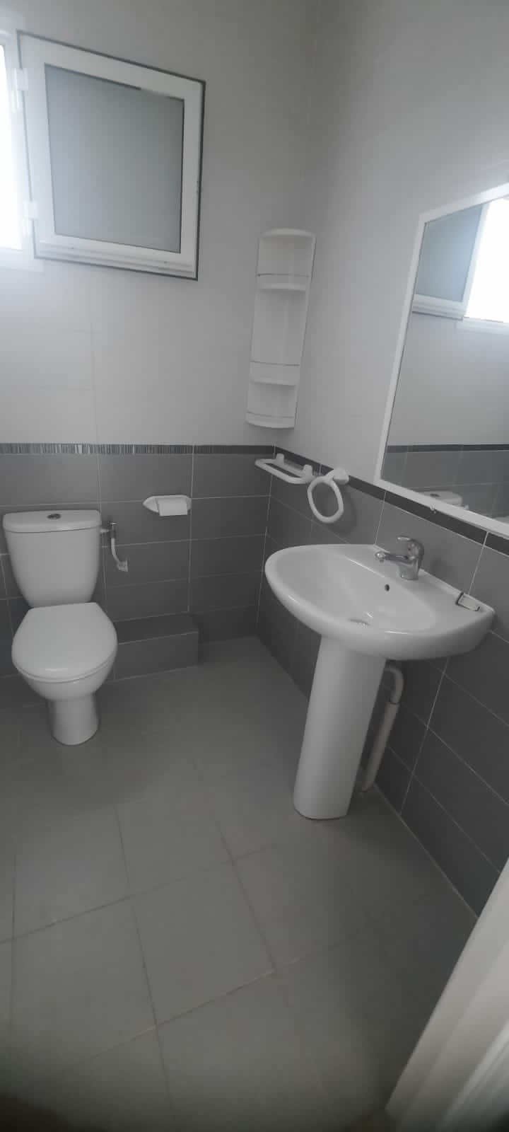 Mannouba&nbsp;La Mannouba&nbsp;Location&nbsp;Appart. 2 pi�ces&nbsp;S2 propre r�sidence calme proche toutes commodit�s