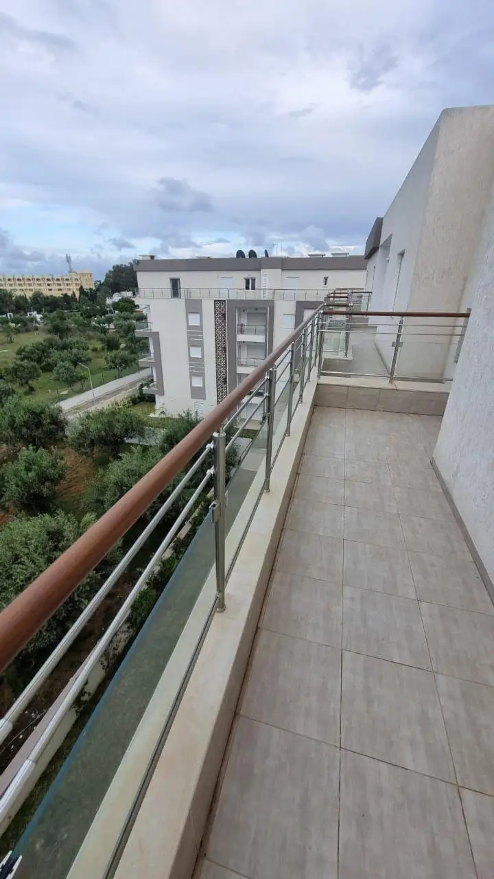 Hammamet&nbsp;Zone Hoteliere&nbsp;Location&nbsp;Appart. 4 pi�ces&nbsp;Appartement s1 haut standing hammamet