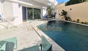 La Marsa&nbsp;Cite Du Stade&nbsp;Location&nbsp;Maisons&nbsp;A  une villa avec pisicne  la ref674a
