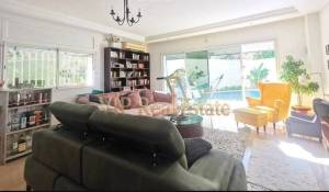 La Marsa&nbsp;Cite Du Stade&nbsp;Location&nbsp;Maisons&nbsp;A  une villa avec pisicne  la ref674a