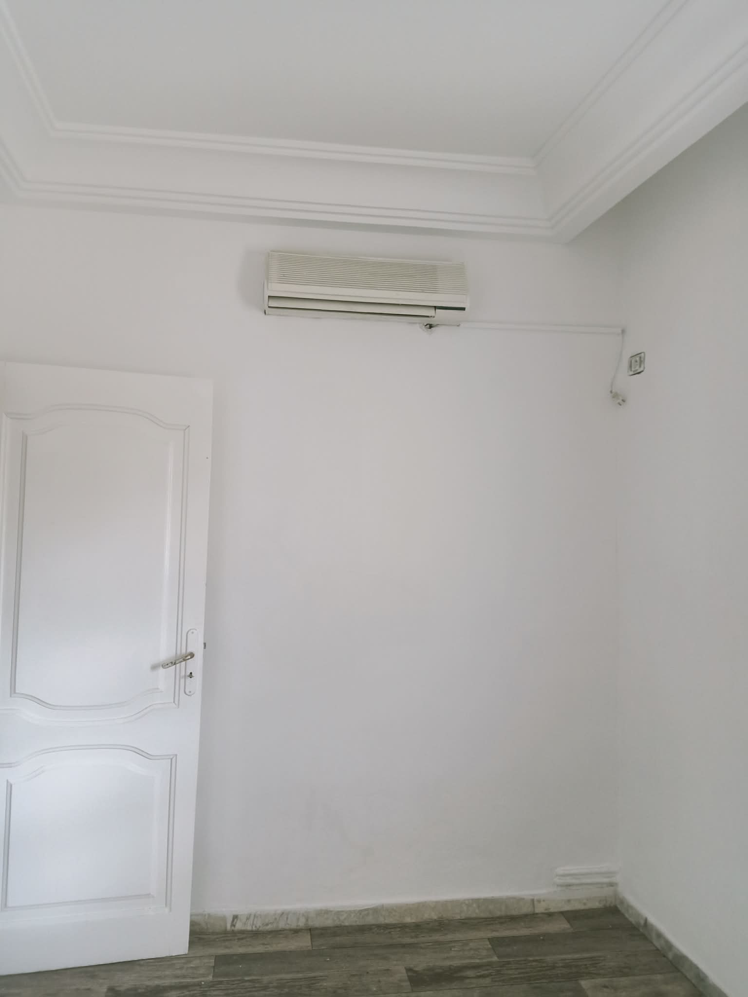 El Menzah&nbsp;El Manar 2&nbsp;Location&nbsp;Appart. 3 pi�ces&nbsp;Jolie bureau s3