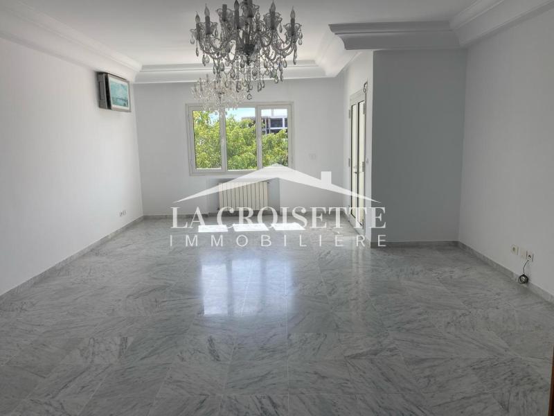 La Marsa&nbsp;Cite El Hana&nbsp;Location&nbsp;Appart. 4 pi�ces&nbsp;Appartement s3 � la marsa mal1555