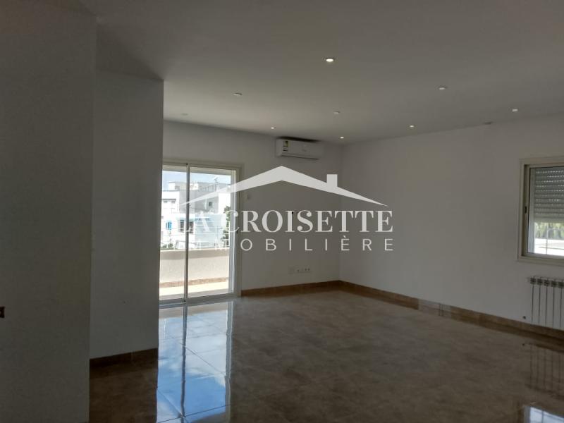 La Marsa&nbsp;Cite El Hana&nbsp;Location&nbsp;Appart. 4 pi�ces&nbsp;Appartement s3 � la marsa mal0214