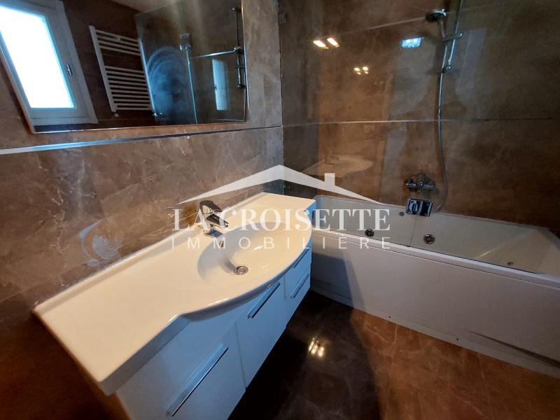 La Marsa&nbsp;Gammart&nbsp;Location&nbsp;Duplex&nbsp;Duplex s2 meubl� avec terrasse � gammarth mdl0643