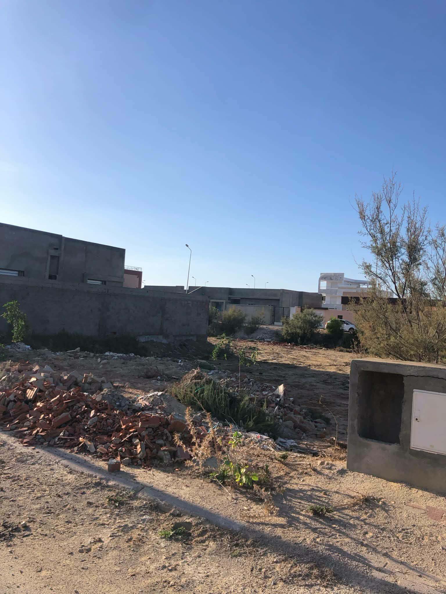 Soliman&nbsp;Soliman&nbsp;Terrain&nbsp;Terrain nu&nbsp;Terrain nu