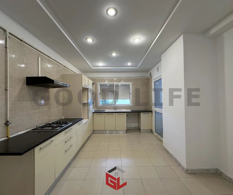 Ain Zaghouan&nbsp;Jardins de Carthage&nbsp;Location&nbsp;Appart. 4 pi�ces&nbsp;S3 aux jardins de carthage