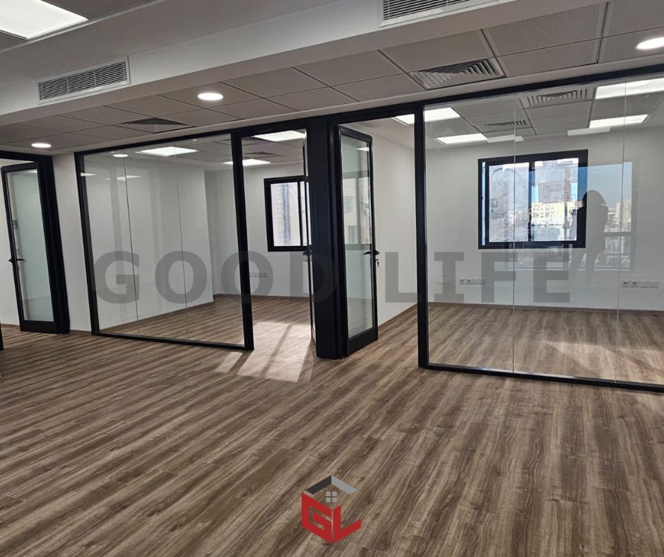 La Marsa&nbsp;Berge Du Lac&nbsp;Bureaux & Commerces&nbsp;Bureau&nbsp;Bureau r�nov� de 150 m2 au lac 1