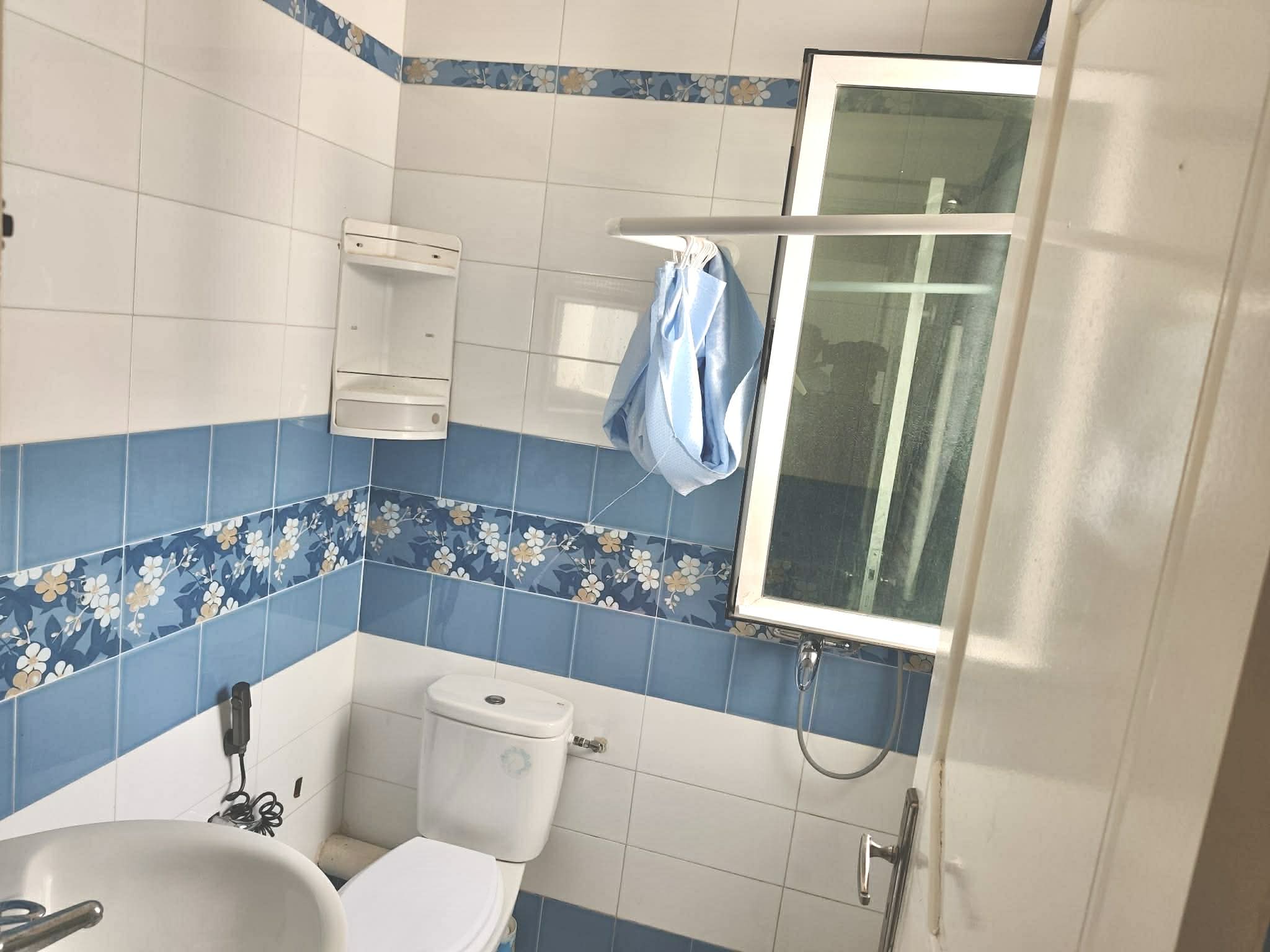 La Marsa&nbsp;El Aouina&nbsp;Location&nbsp;Appart. 1 pi�ce&nbsp;S plus 1 avec balcon