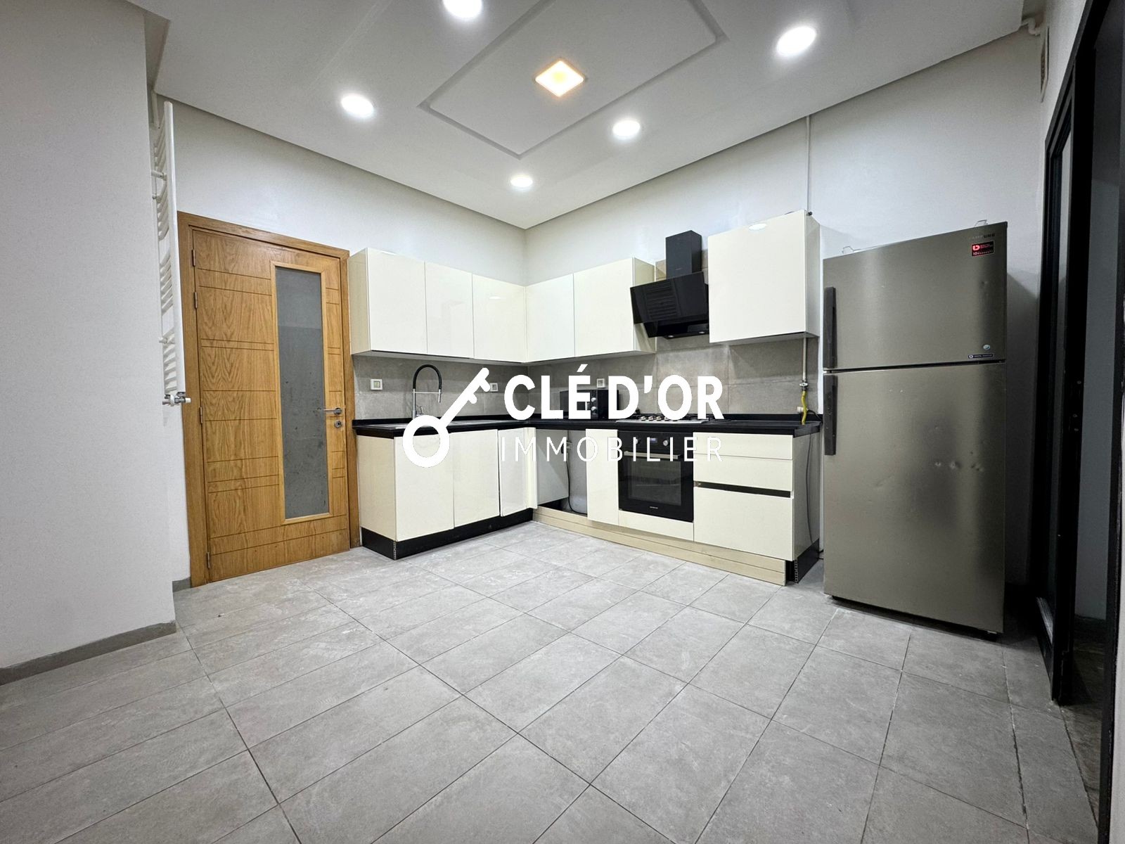 Ain Zaghouan&nbsp;Jardins de Carthage&nbsp;Location&nbsp;Appart. 5 pi�ces+&nbsp;Appartement s3  au jardins de carthage