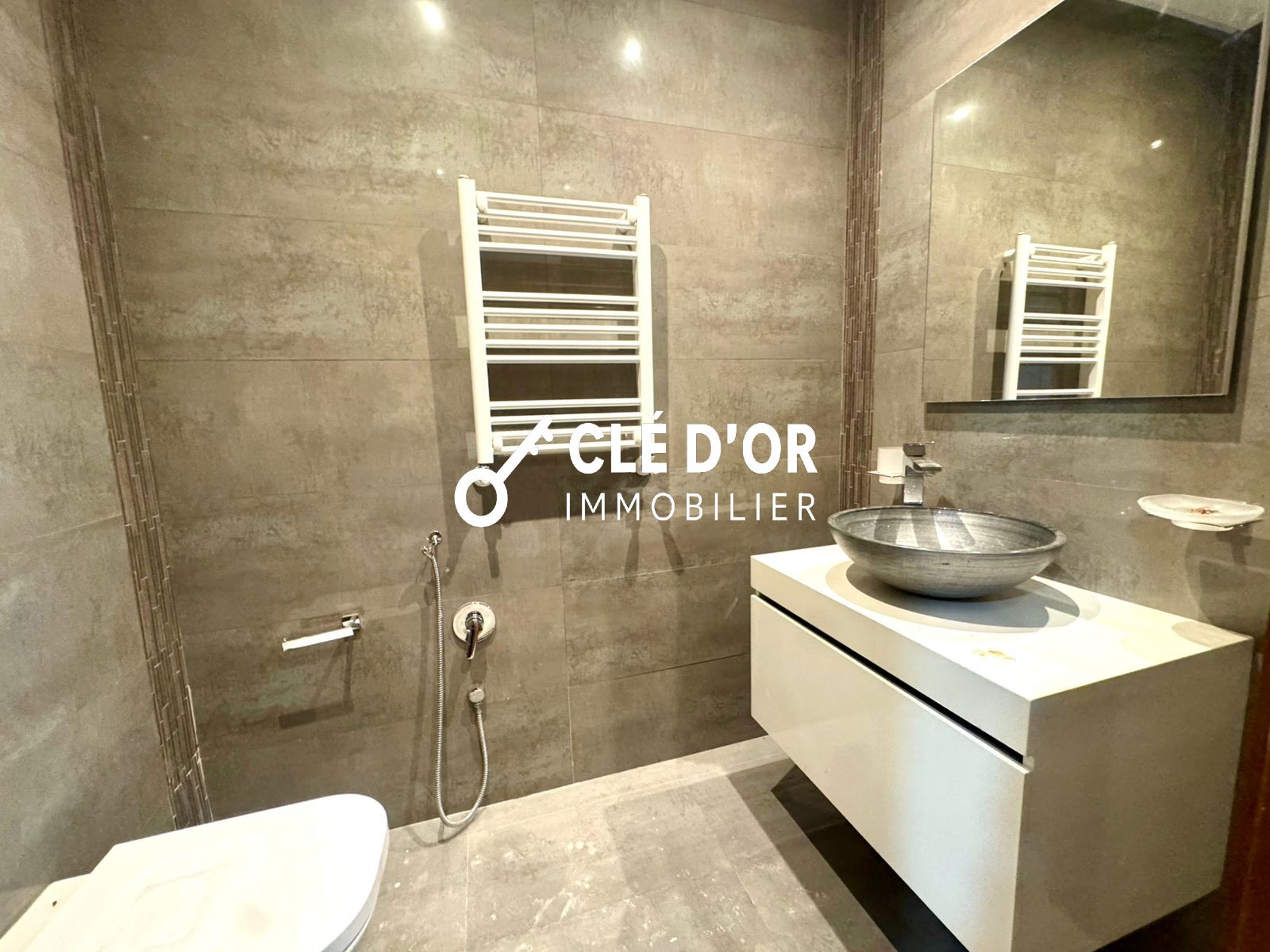 Ain Zaghouan&nbsp;Jardins de Carthage&nbsp;Location&nbsp;Appart. 3 pi�ces&nbsp;Appartement s3 au jardins de carthage