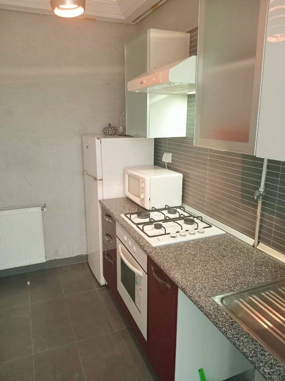 Ariana Ville&nbsp;Cite Ennasr 1&nbsp;Location&nbsp;Appart. 2 pi�ces&nbsp;S1 haut standing meubl� ennasr pr�s slim school