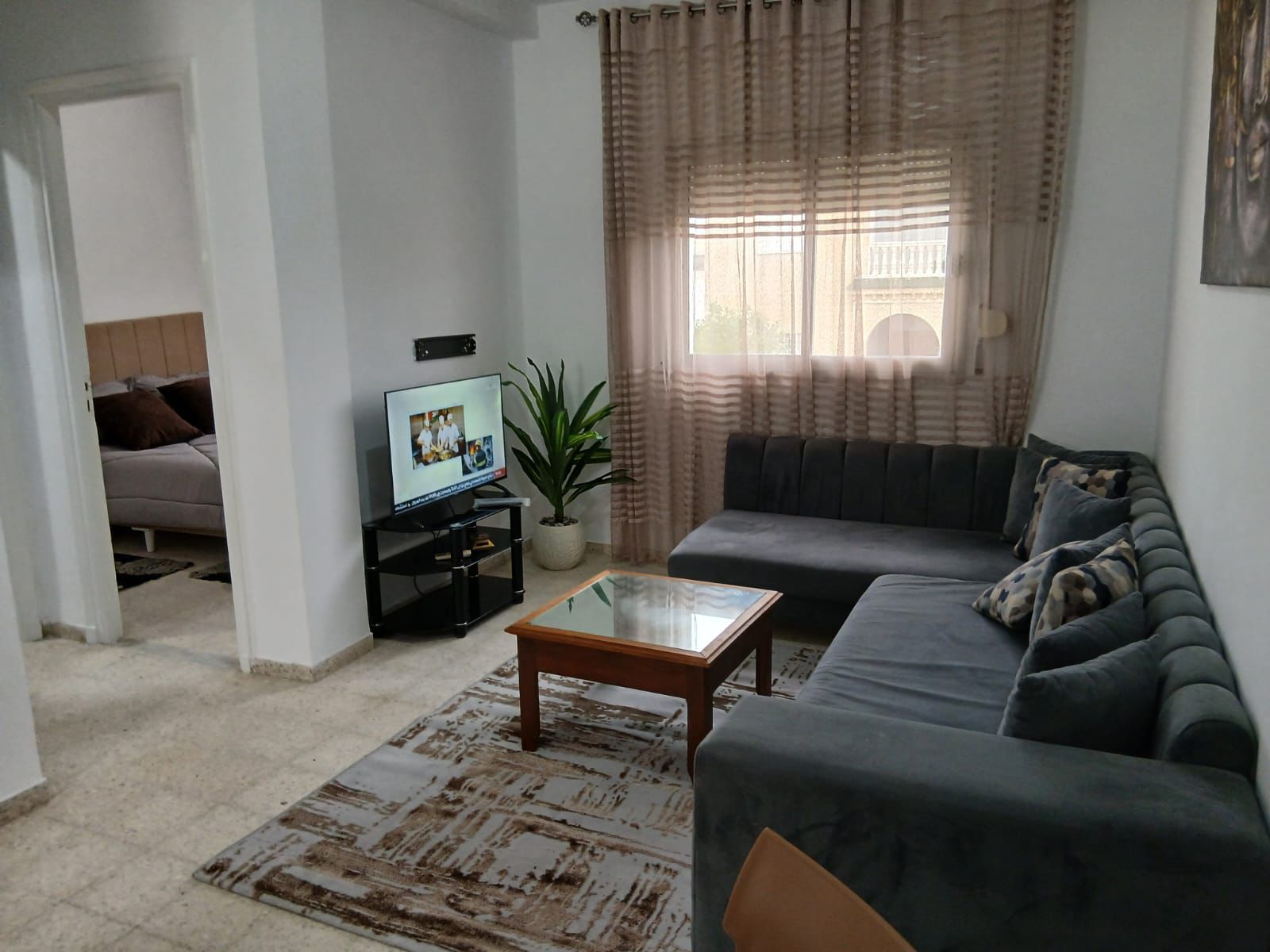 Ariana Ville&nbsp;Cite Ennasr 1&nbsp;Location&nbsp;Appart. 2 pi�ces&nbsp;S1 meubl� ennasr pr�s march�