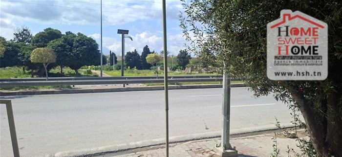 Ain Zaghouan&nbsp;Ain Zaghouan&nbsp;Vente&nbsp;Autre&nbsp;Pas de porte monstera � ain zaghouen nord