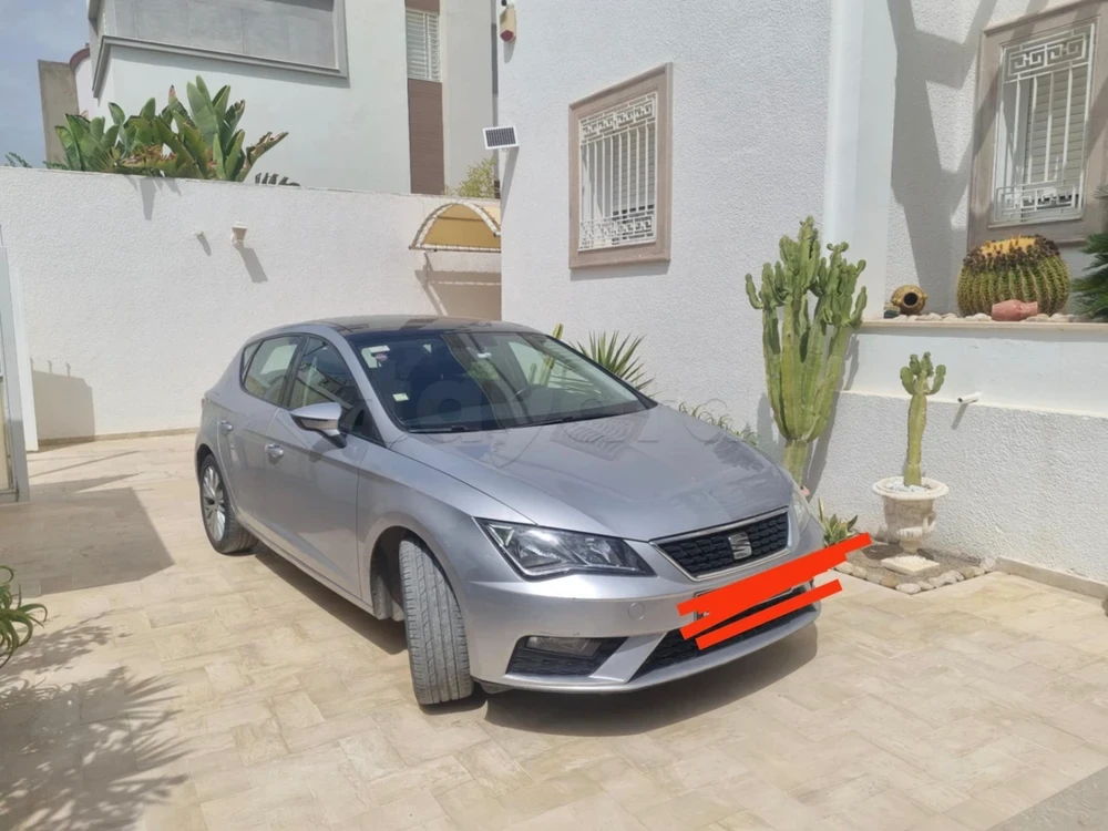 Mnihla&nbsp;Jardins d'el Menzah&nbsp;Seat&nbsp;Leon&nbsp;Vends seat leon
