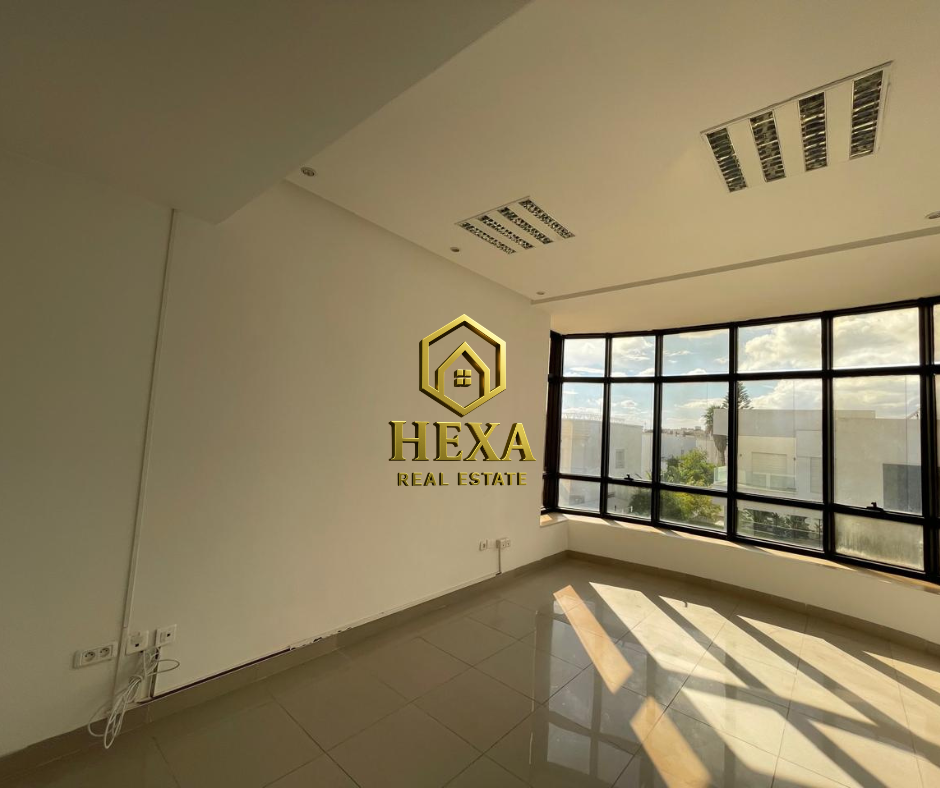 La Marsa&nbsp;Berge Du Lac&nbsp;Location&nbsp;Appart. 5 pi�ces+&nbsp;Appartement s5 au lac 2 � usage bureautique