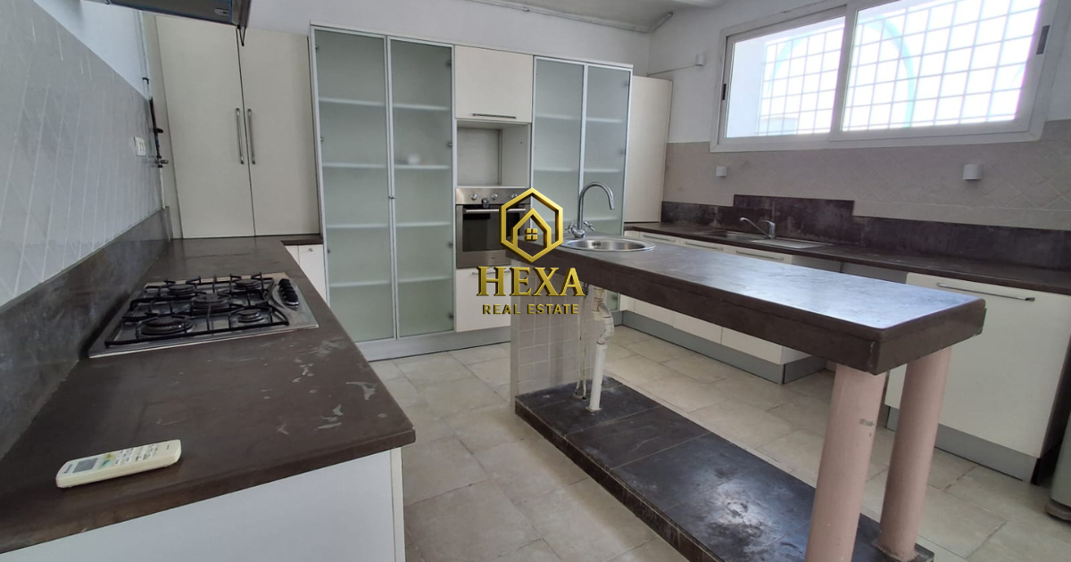 La Marsa&nbsp;Marsa Ennassim&nbsp;Location&nbsp;Maisons&nbsp;Villa s3 avec piscine � la marsa avec vue mer