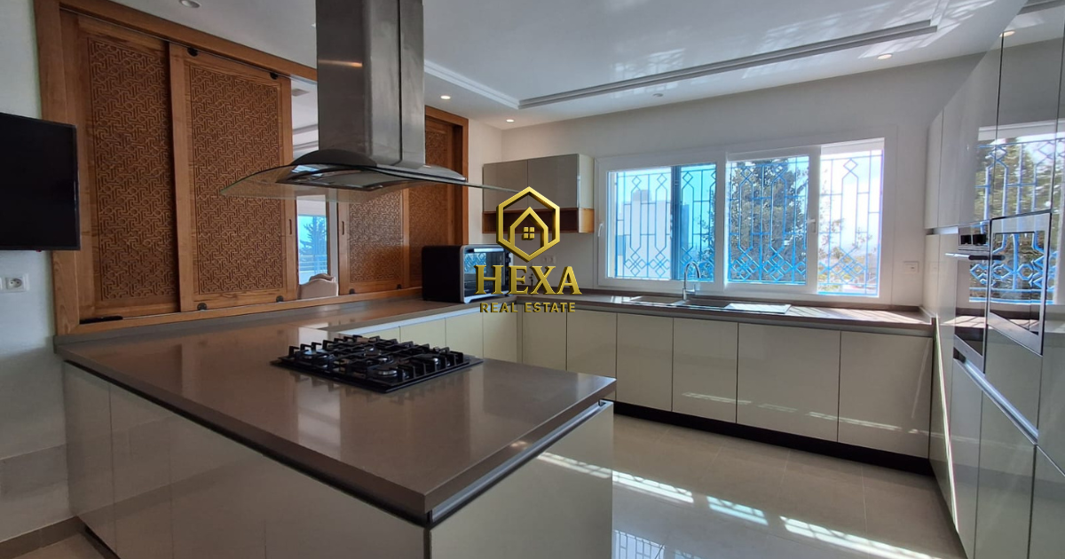 La Marsa&nbsp;Gammart&nbsp;Location&nbsp;Maisons&nbsp;Villa meubl�e s7 avec piscine � gammarth