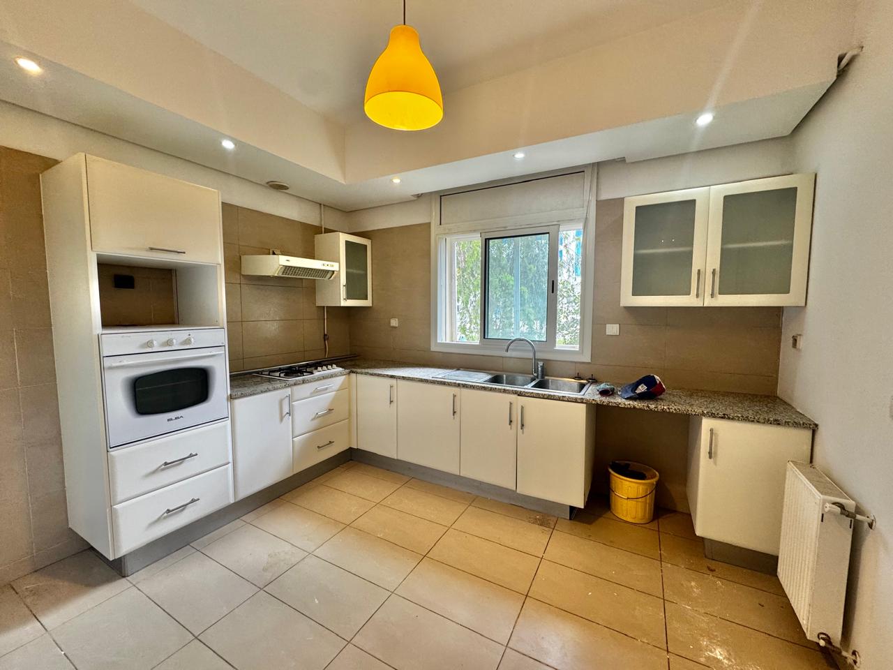 La Marsa&nbsp;Berge Du Lac&nbsp;Location&nbsp;Appart. 3 pi�ces&nbsp;Appartement s2 avec jardin au lac 1