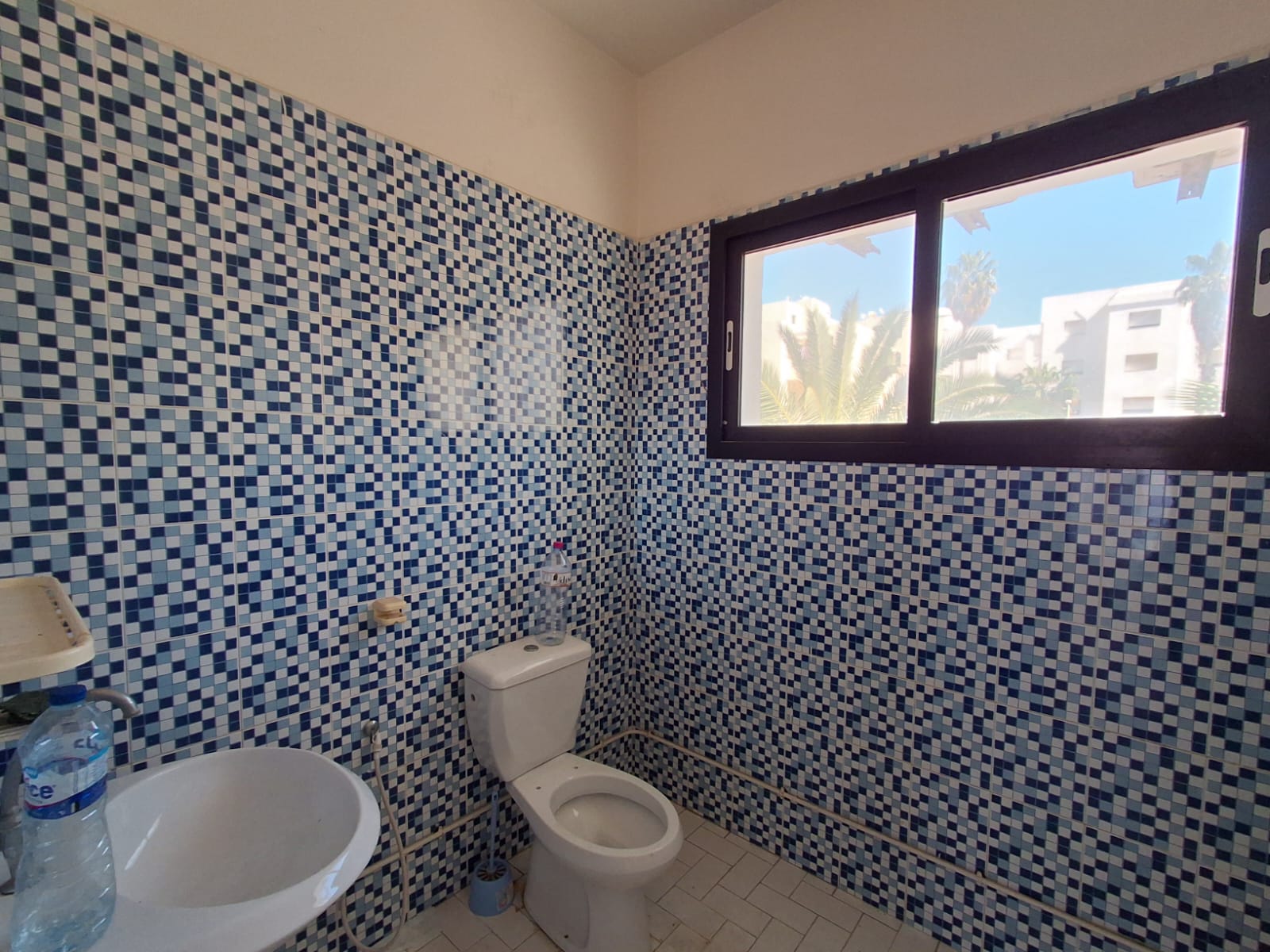 La Marsa&nbsp;Berge Du Lac&nbsp;Location&nbsp;Surfaces&nbsp;Hall 3 � usage bureautique au lac 1