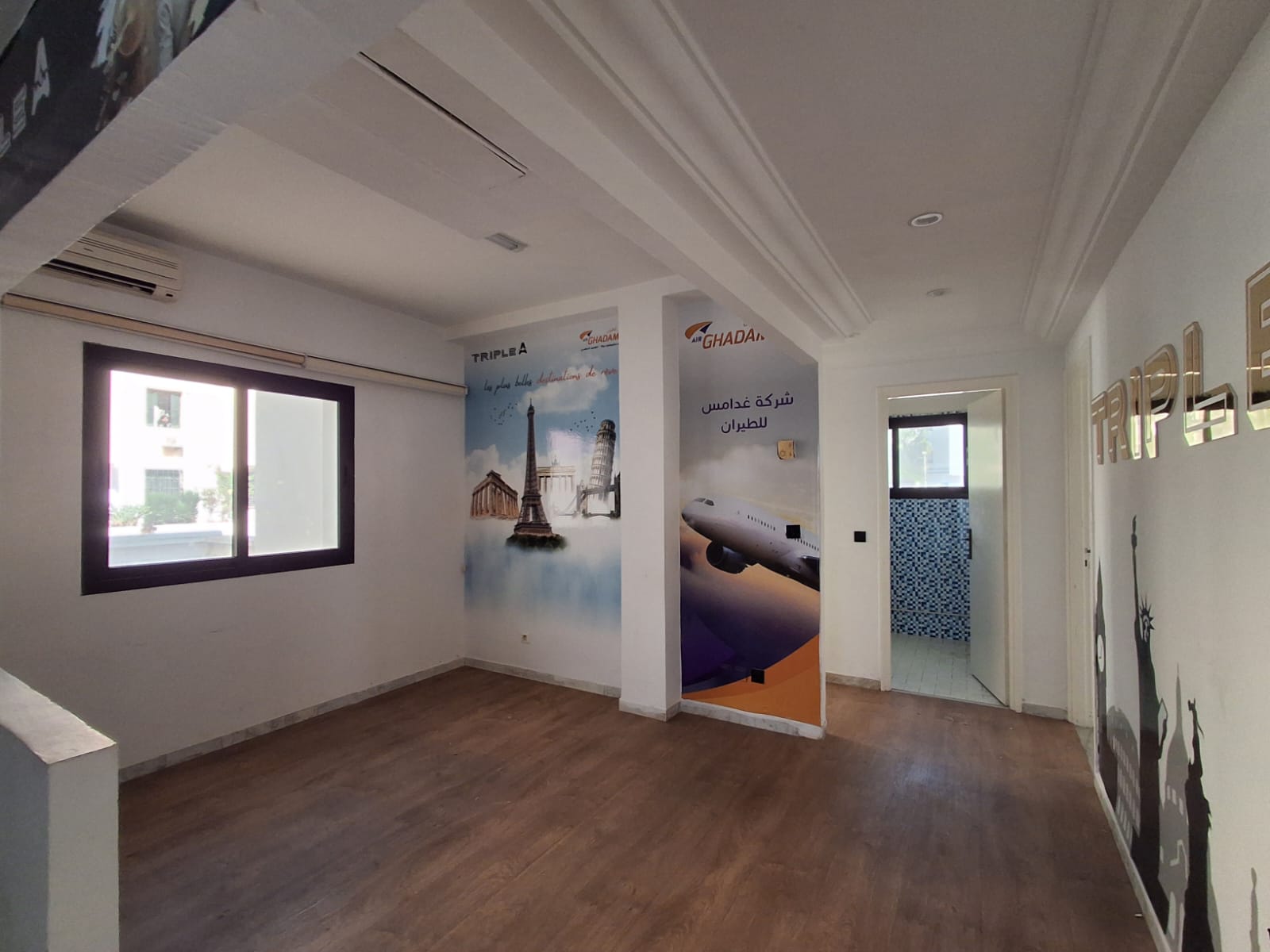 La Marsa&nbsp;Berge Du Lac&nbsp;Location&nbsp;Surfaces&nbsp;Hall 3 � usage bureautique au lac 1