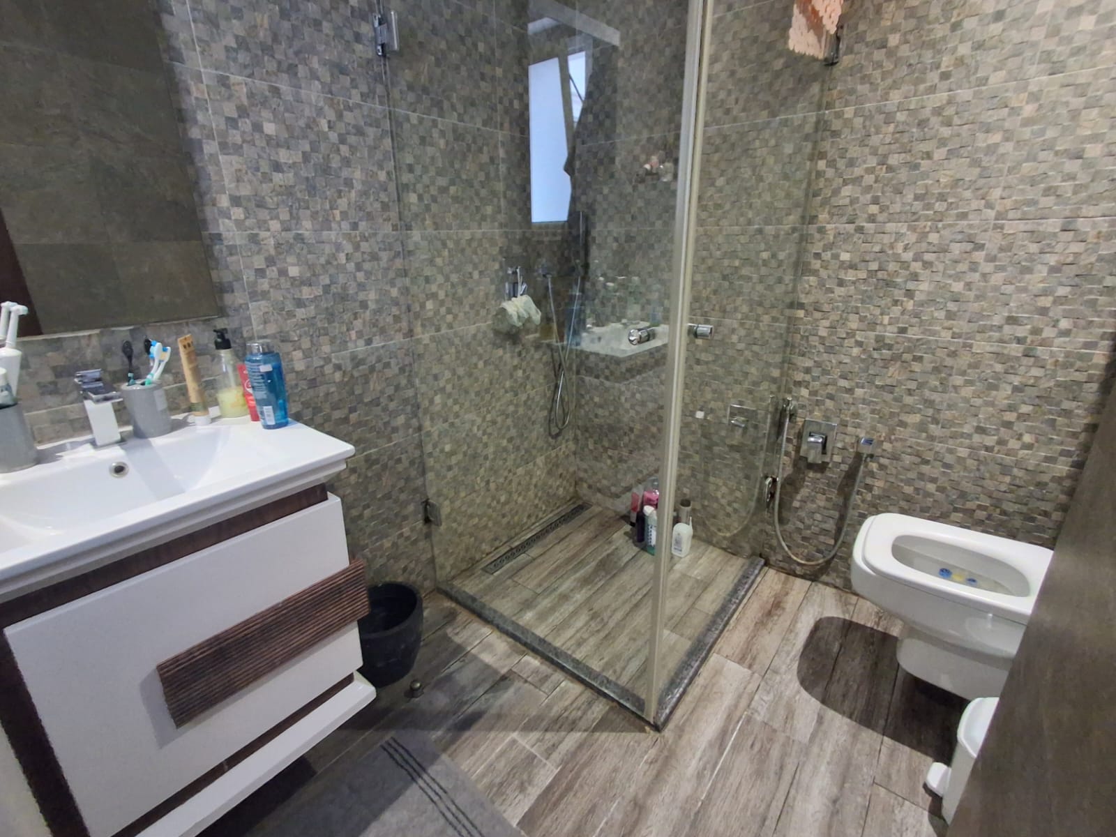 Ain Zaghouan&nbsp;Ain Zaghouan&nbsp;Location&nbsp;Appart. 4 pi�ces&nbsp;App s3 avec terrasse � ain zaghouan nord