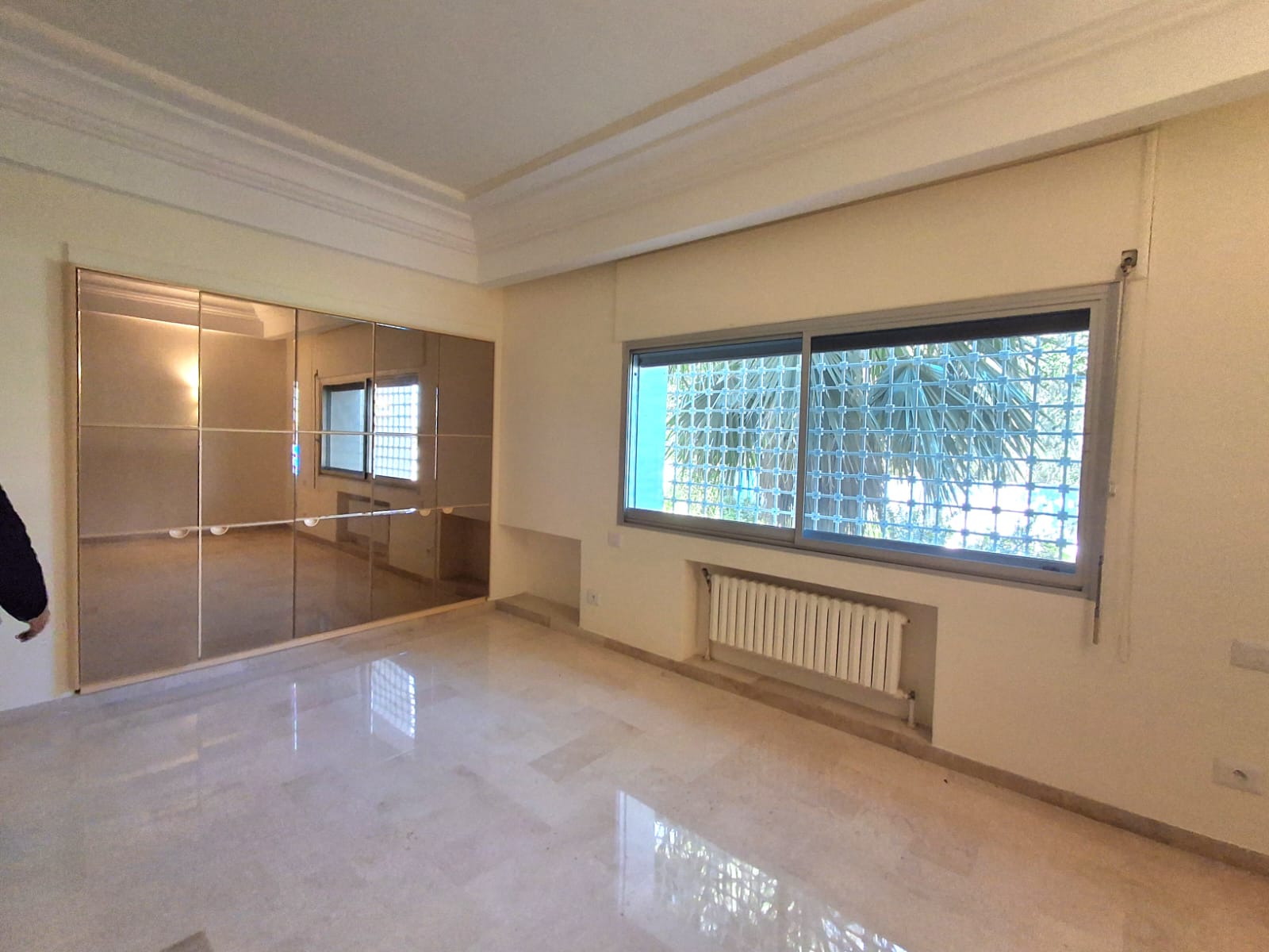 La Soukra&nbsp;La Soukra&nbsp;Location&nbsp;Maisons&nbsp;Villa s6 avec piscine et jardin � la soukra