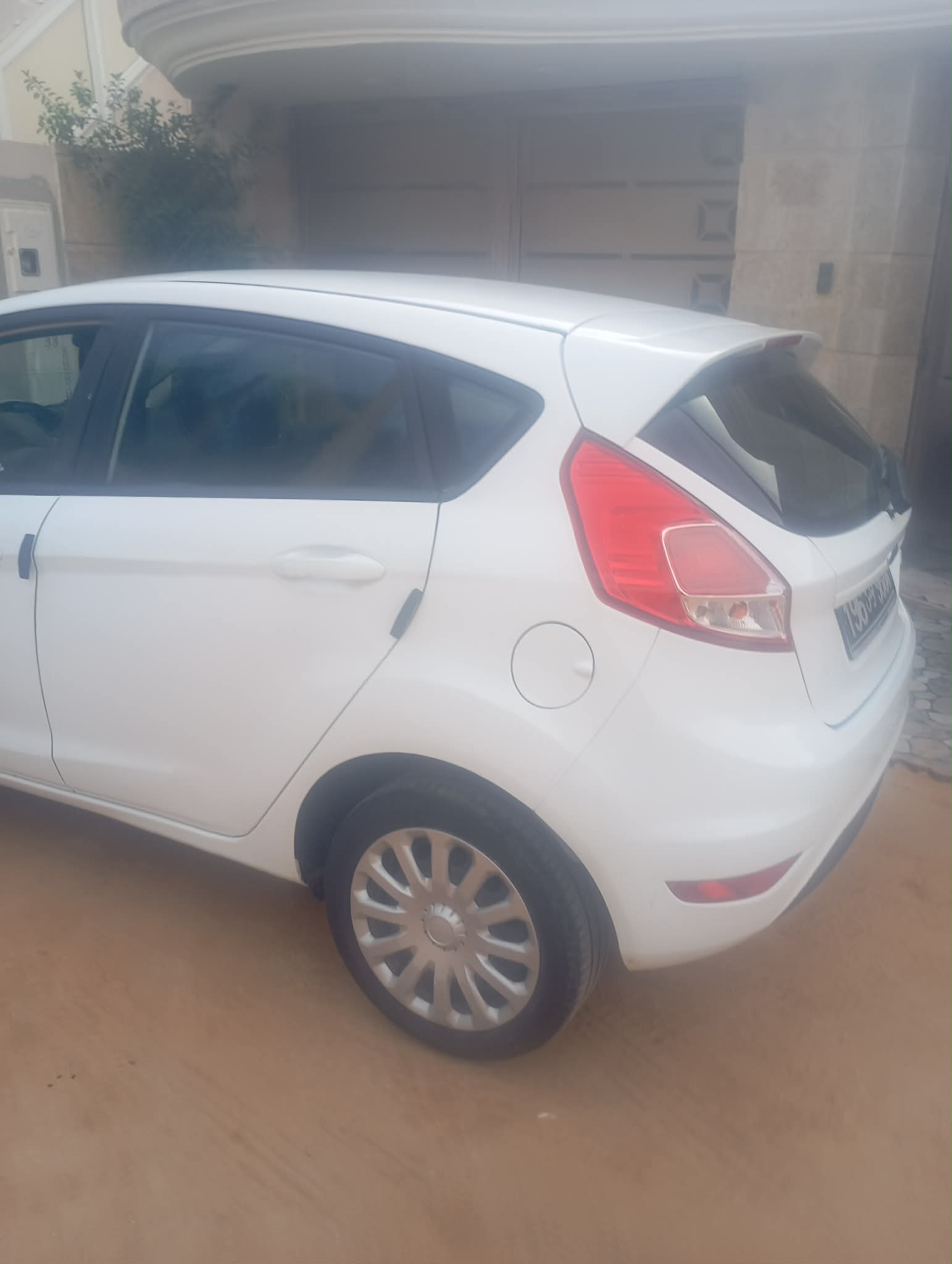 Sakiet Ezzit&nbsp;Sakiet Ezzit&nbsp;Ford&nbsp;Fiesta&nbsp;Voiture 1�re main