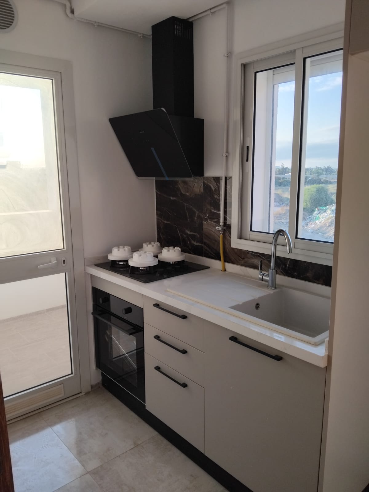 Ain Zaghouan&nbsp;Ain Zaghouan&nbsp;Location&nbsp;Appart. 2 pi�ces&nbsp;Appartement s1 neuf jamais habit�