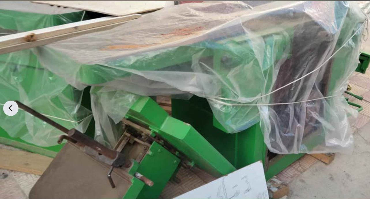 Hammamet&nbsp;Hammamet&nbsp;Autre&nbsp;Autre&nbsp;Machine de menuiserie  3 op�rations  tr�s bon �tat