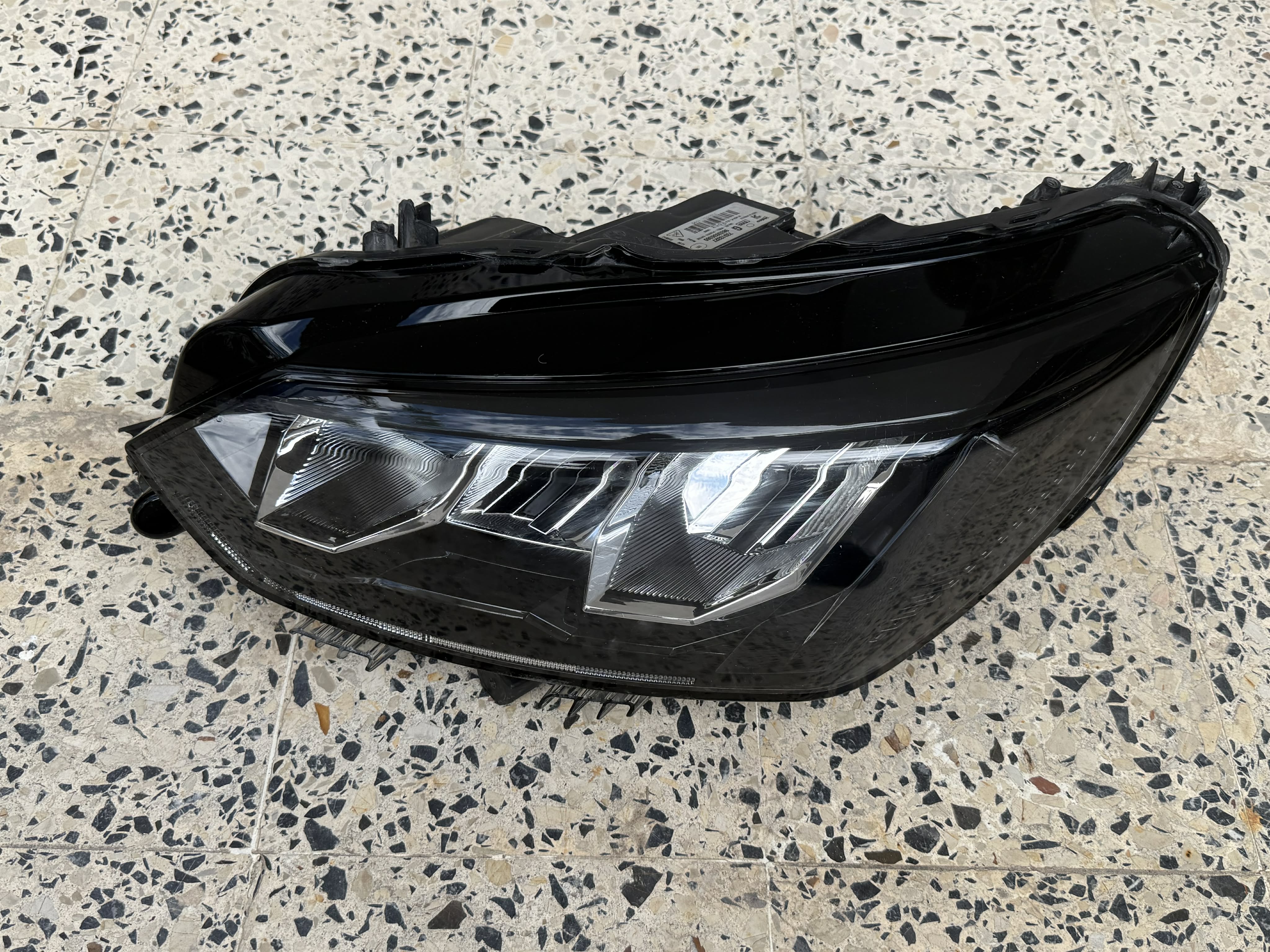 El Hrairia&nbsp;El Hrairia&nbsp;Autre&nbsp;Autre&nbsp;Pi�ce de voiture