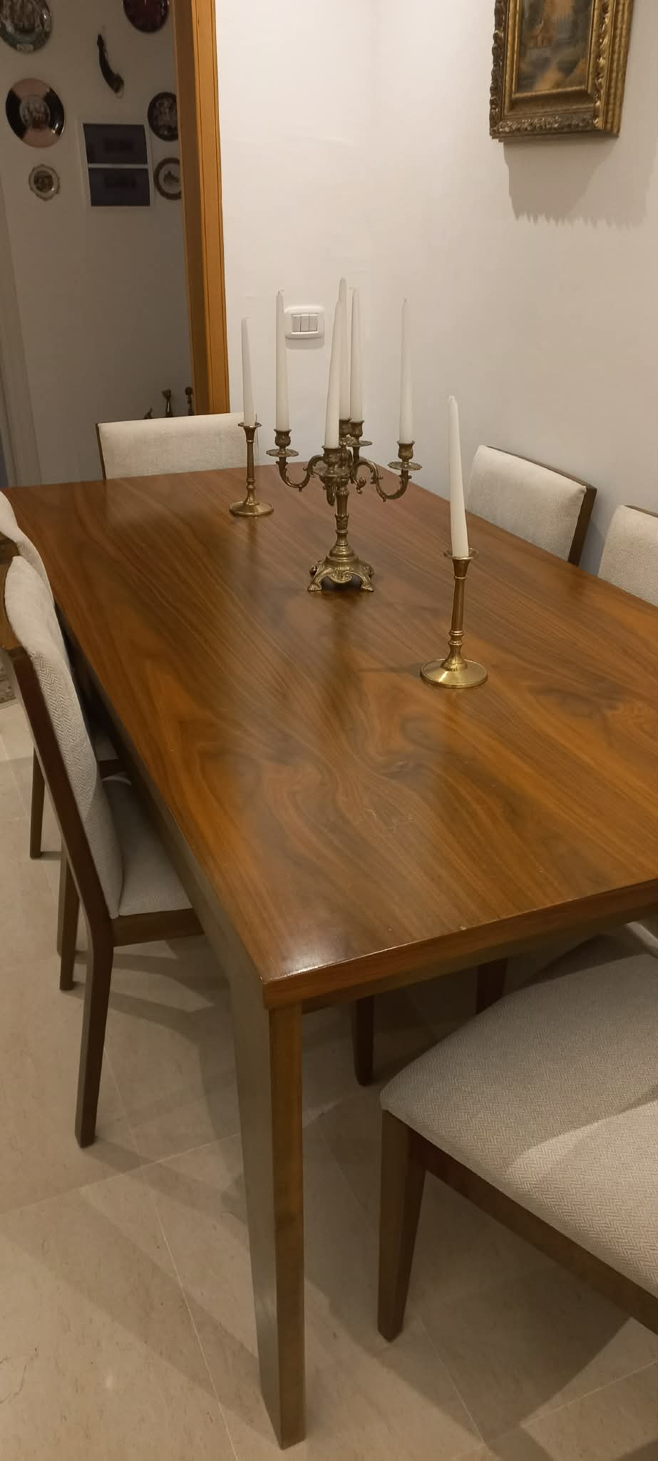 Raoued&nbsp;Cite Ennkhilet&nbsp;Autres meubles&nbsp;Autres&nbsp;Salle � manger et biblioth�que