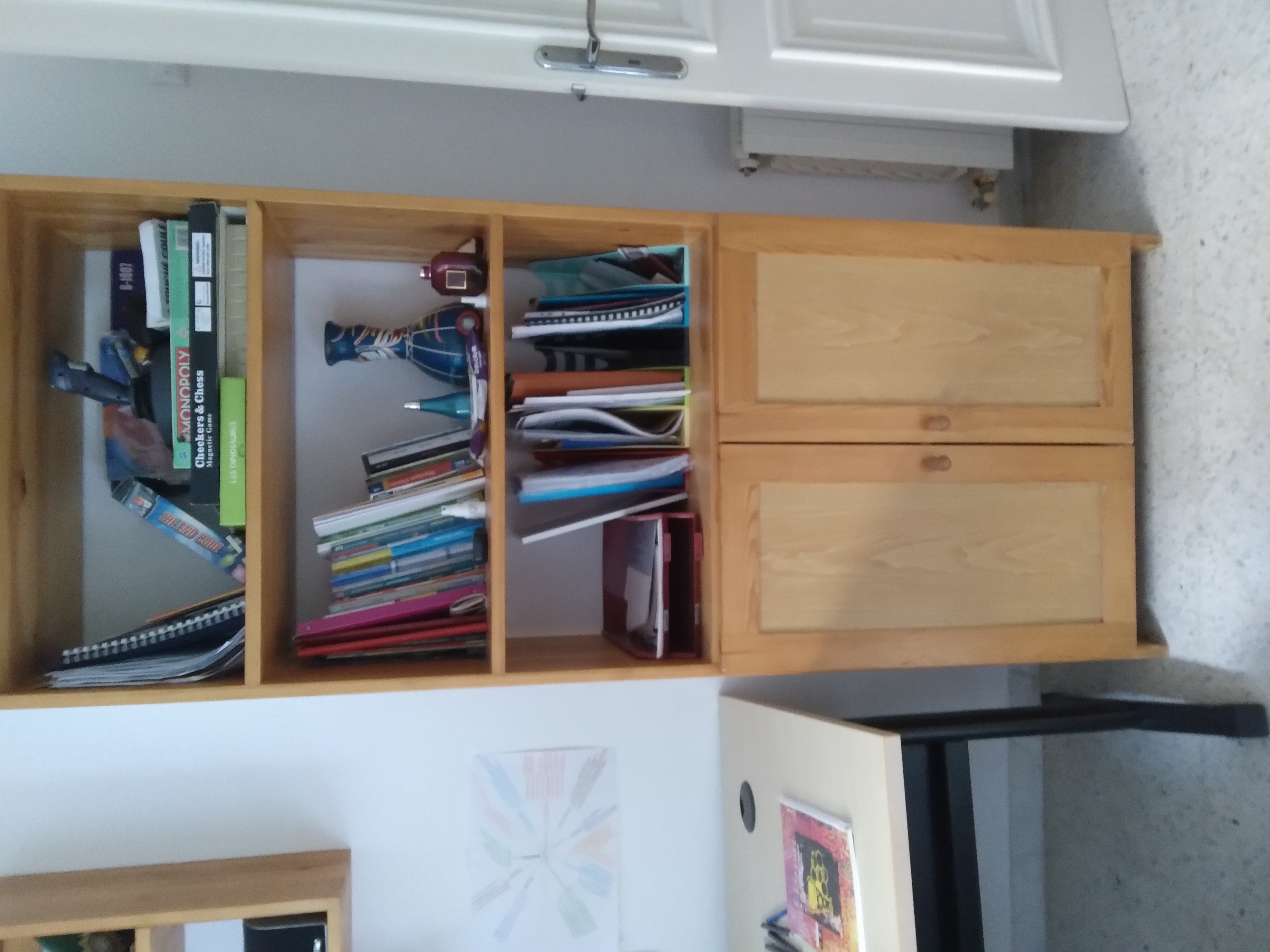 Ariana Ville&nbsp;Cite Ennasr 2&nbsp;Salon - Salle � manger &nbsp;Tables&nbsp;Meubles divers excellent �tat