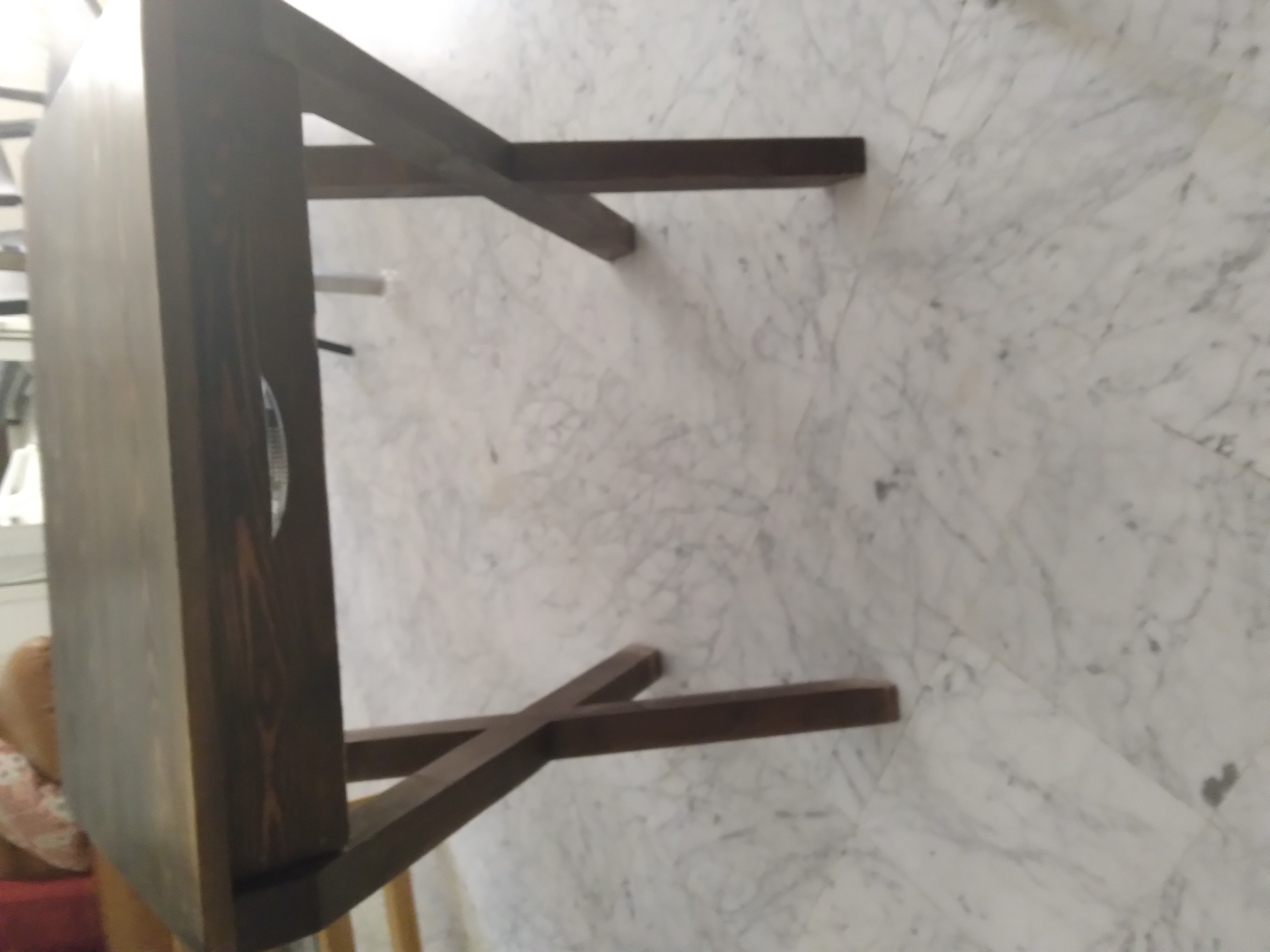 Ariana Ville&nbsp;Cite Ennasr 2&nbsp;Salon - Salle � manger &nbsp;Tables&nbsp;Meubles divers excellent �tat