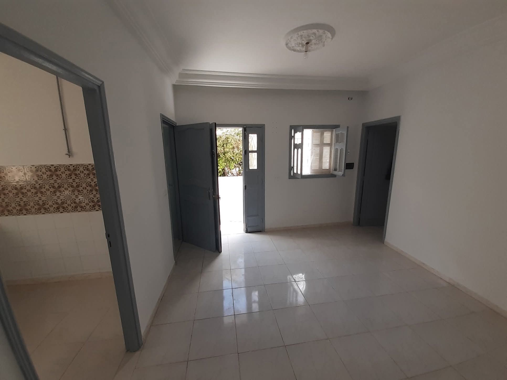 Ariana Ville&nbsp;Riadh Landlous&nbsp;Location&nbsp;Maisons&nbsp;Studio s plus 1  � riadh landalos wb1477