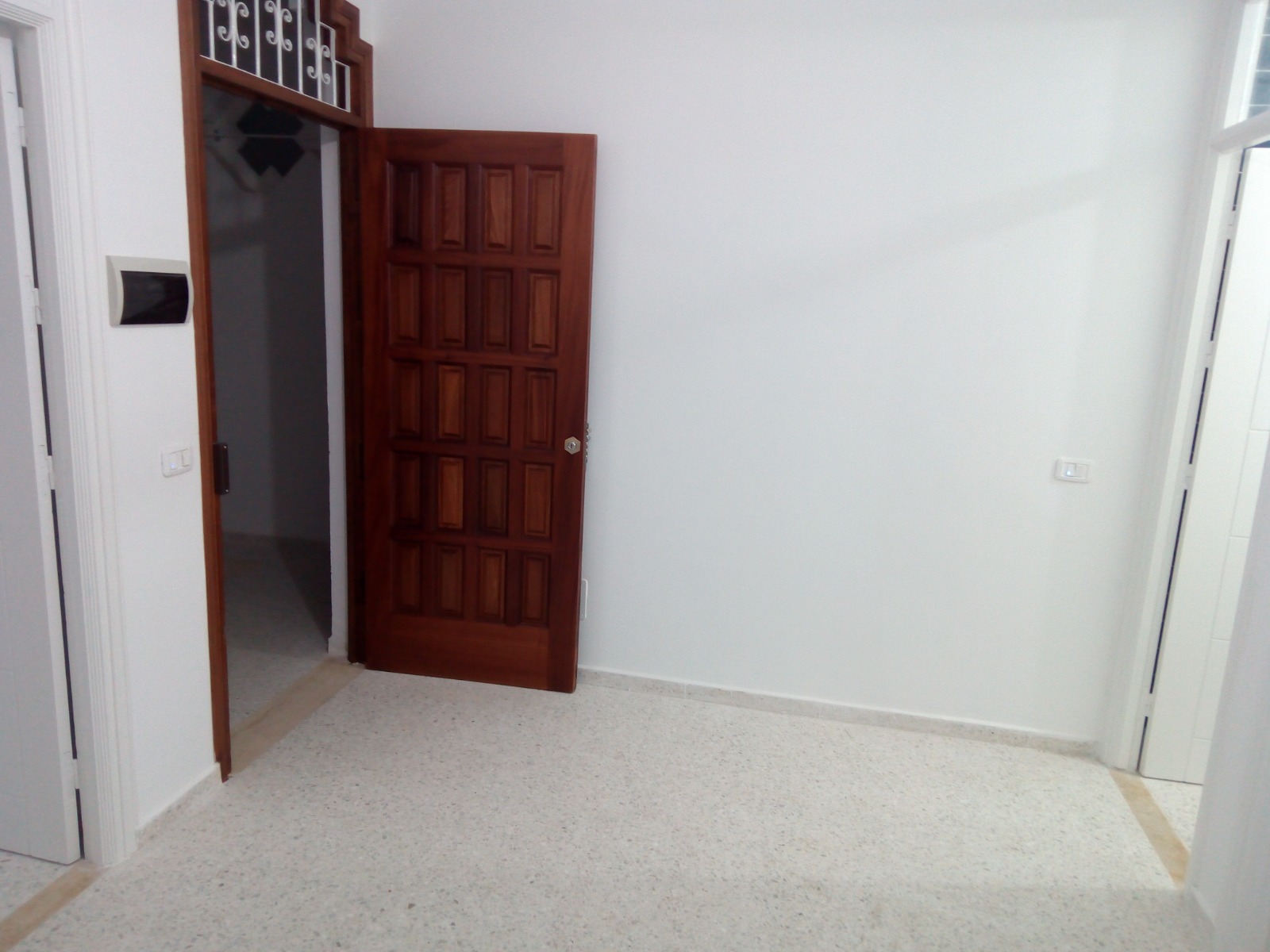 Nabeul&nbsp;Nabeul&nbsp;Bureaux & Commerces&nbsp;Bureau&nbsp;Bureau s plus 3 a nabeul wb4444