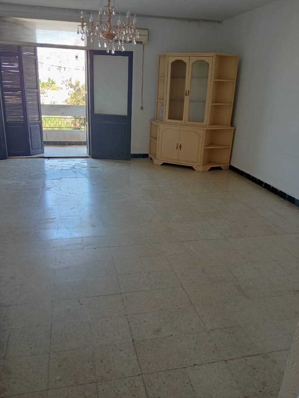 Ariana Ville&nbsp;Ariana&nbsp;Location&nbsp;Appart. 4 pi�ces&nbsp;S plus 3 a la cit� mileha wb4337