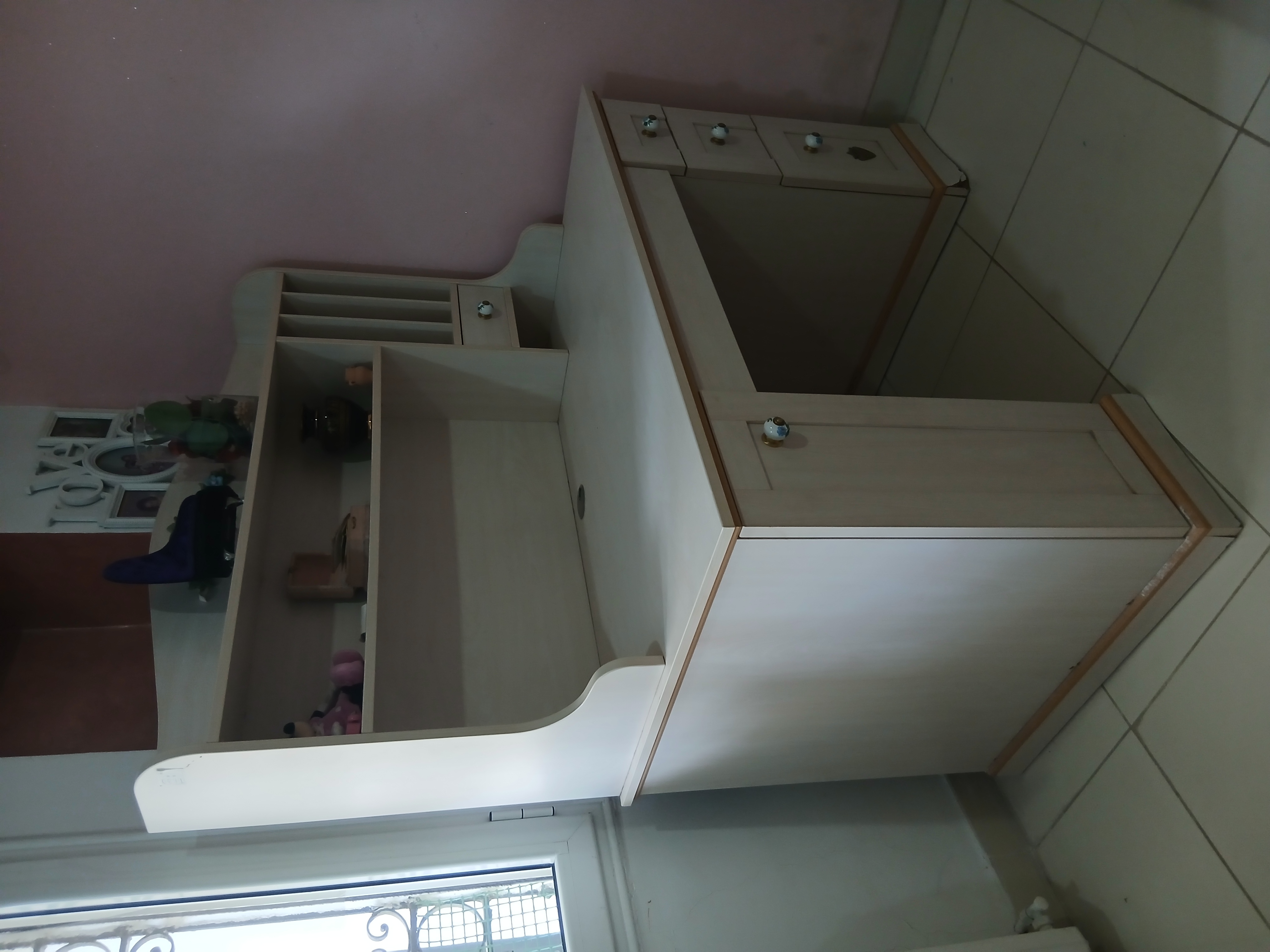 Le Bardo&nbsp;Le Bardo&nbsp;Meubles de bureau&nbsp;Bureaux - Tables&nbsp;Bureau pour enfant