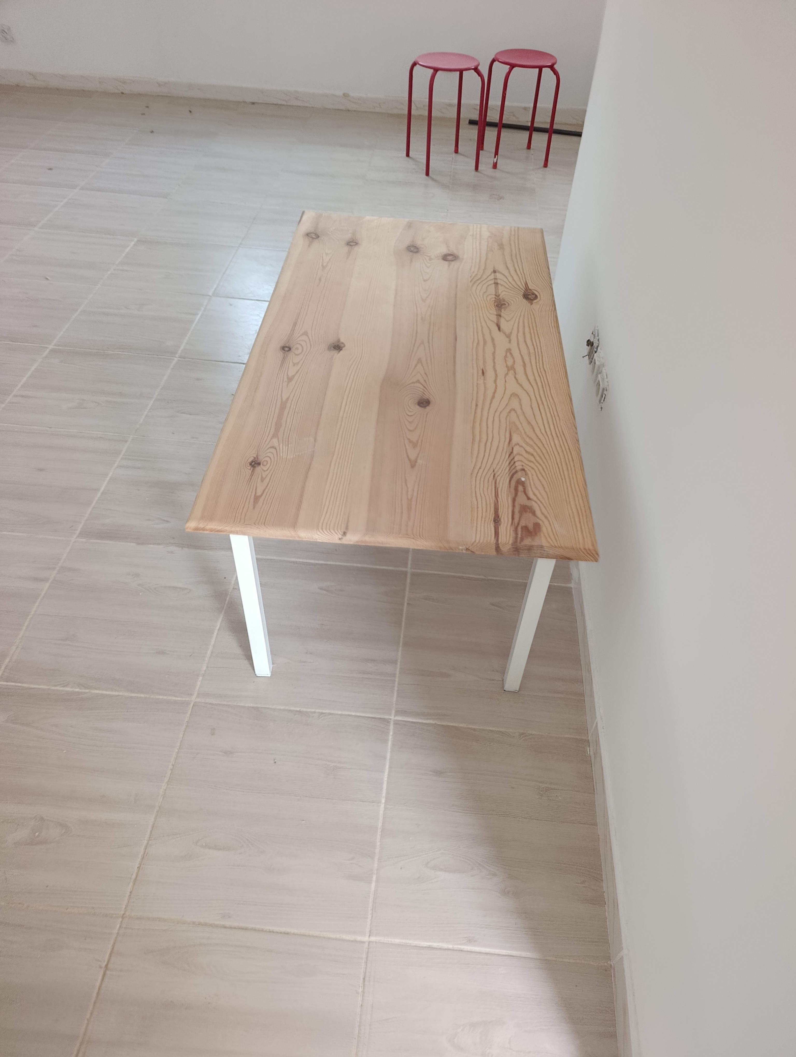 Raoued&nbsp;El Brarja&nbsp;Salon - Salle � manger &nbsp;Salle � manger&nbsp;Meuble eb bois et fer forget